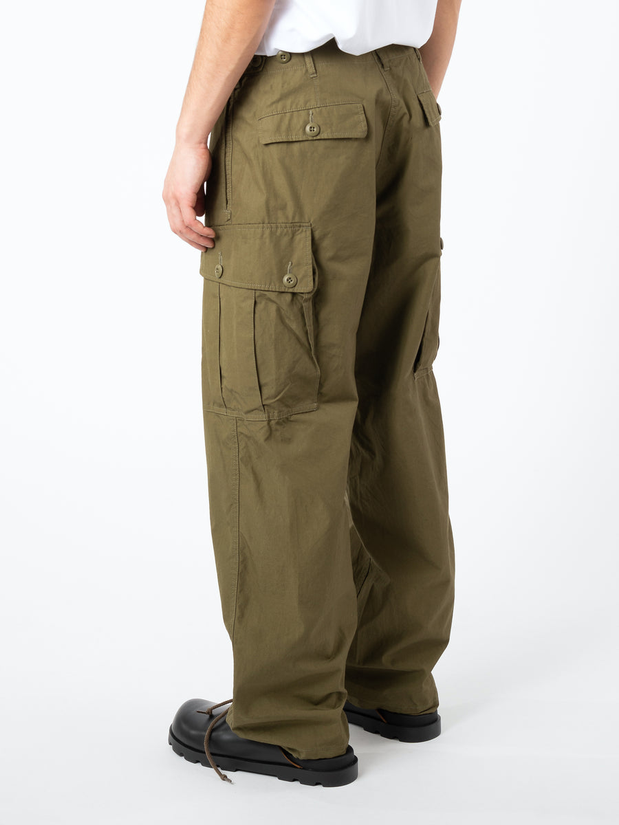 BEAMS PLUS - MIL 6 Pocket Pant in Olive - gravitypope