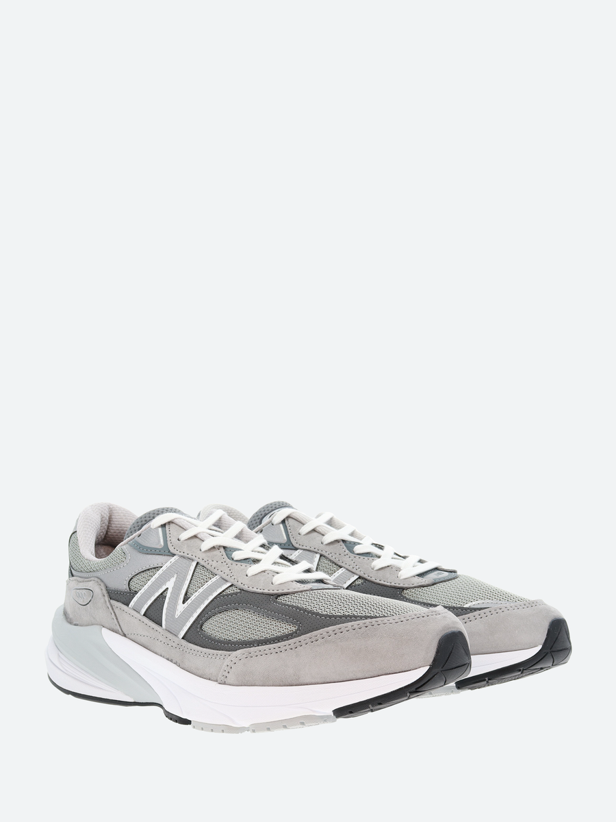 New Balance - 990v6 in Grey - gravitypope