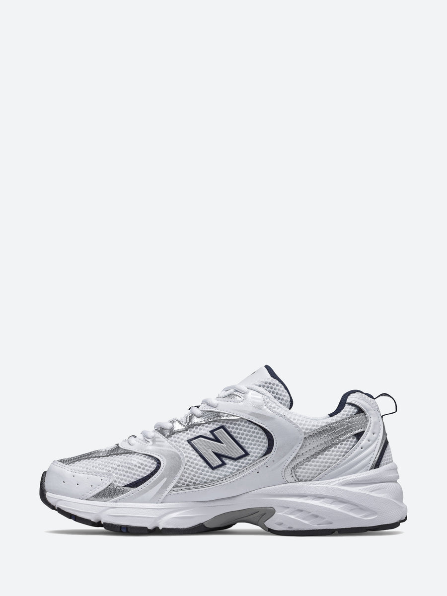 New Balance - 530 in White and Natural Indigo - gravitypope