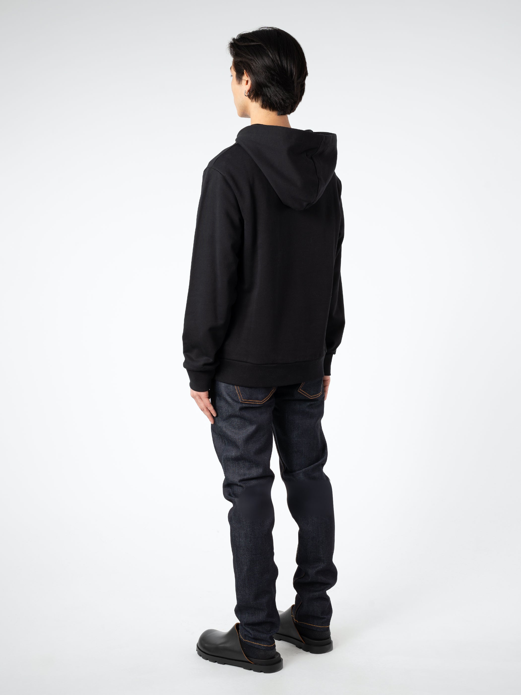 A.P.C. - Hoodie Larry in Noir – gravitypope