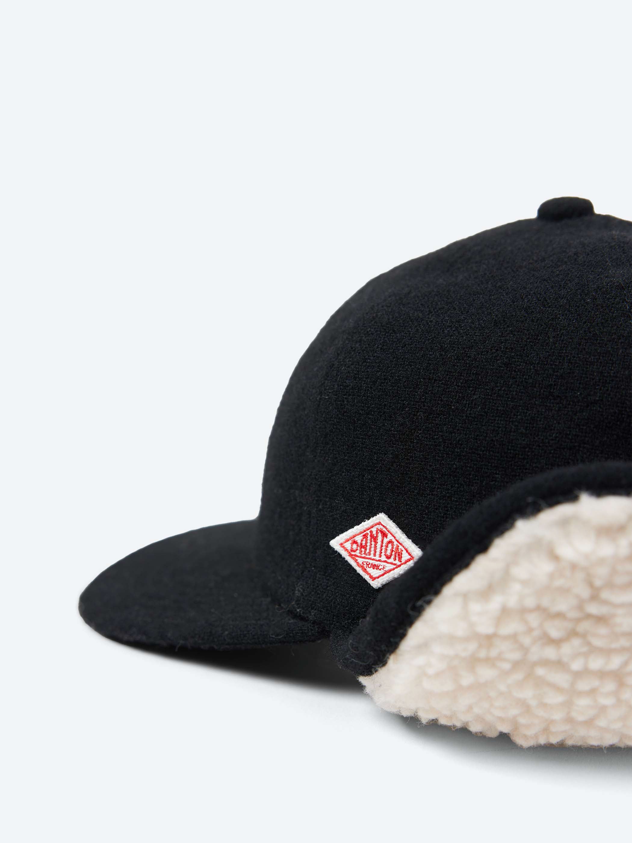 Wool Boa 6 Panel Hat