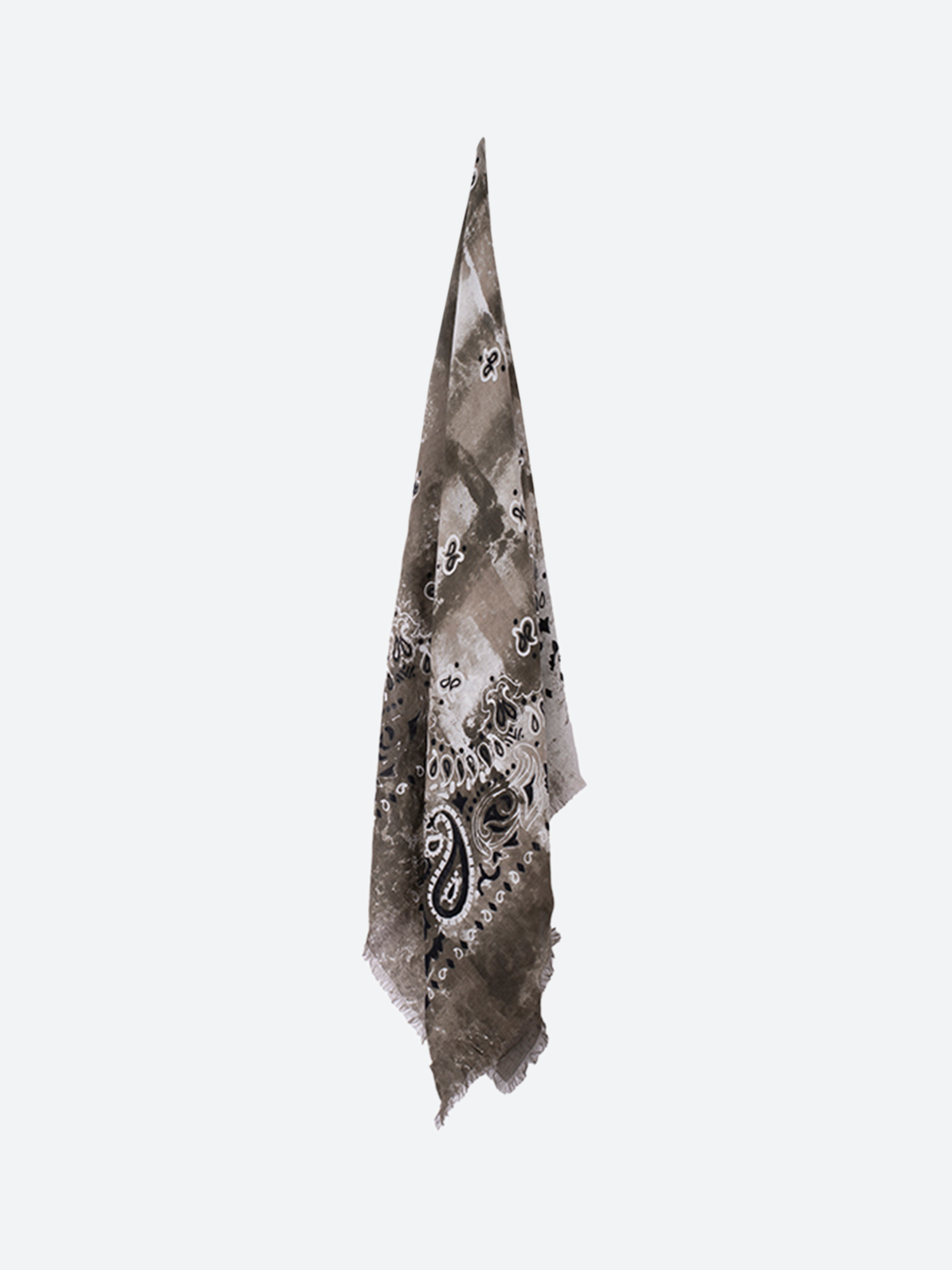 Alvina Bandana