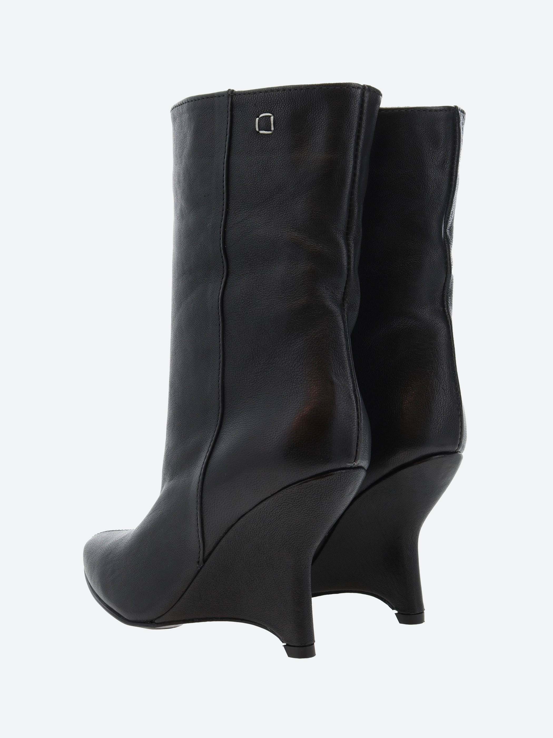 C1398 Wedge Boot