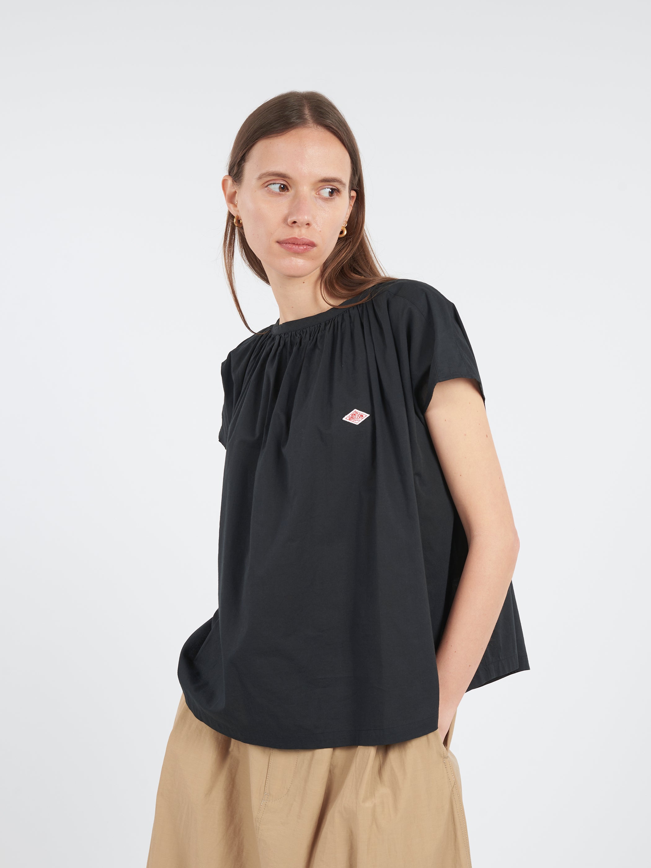 Sleeveless Smock Shirt