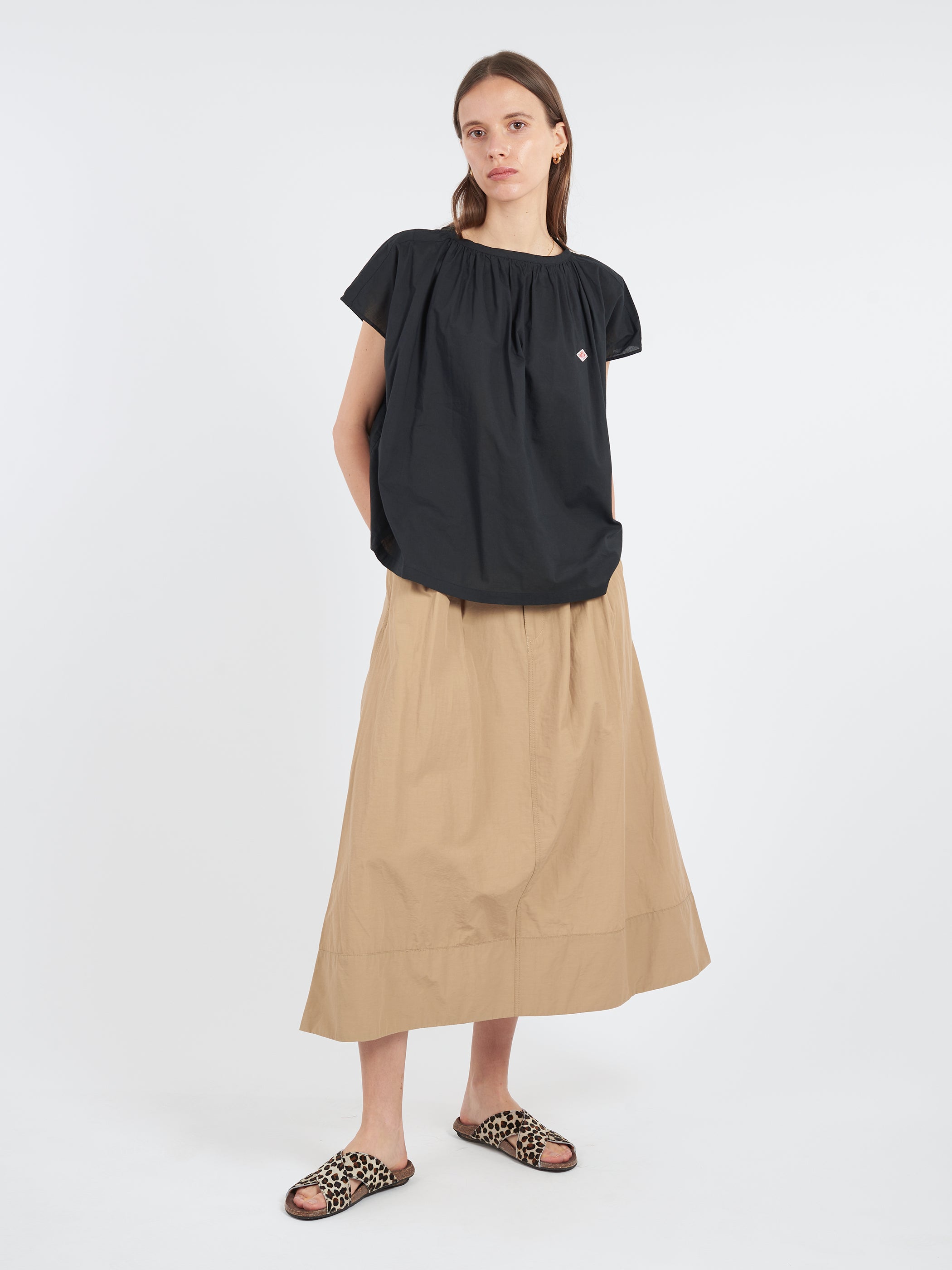 Sleeveless Smock Shirt