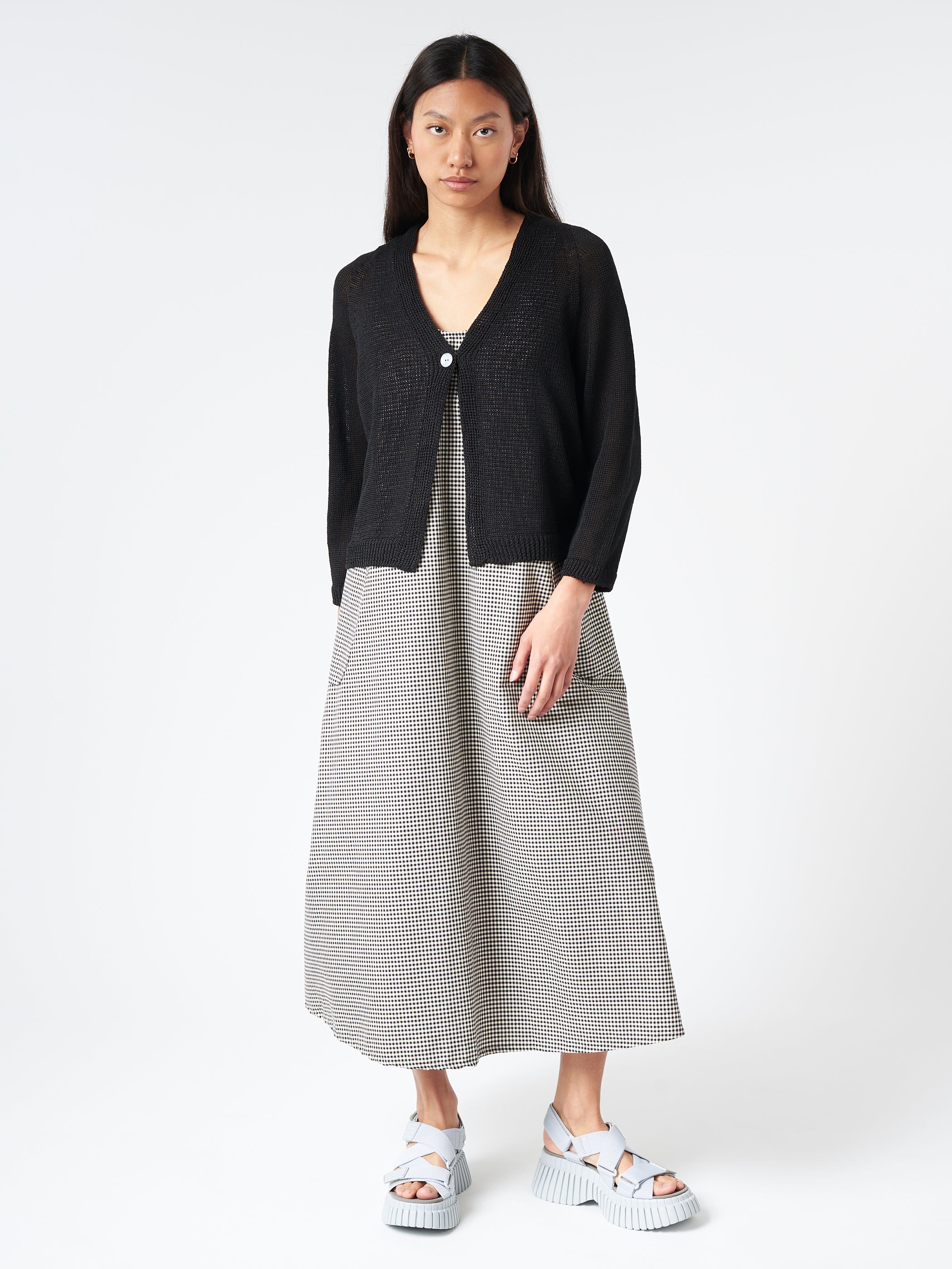 Sarahwear - Linen Knit Cardigan in Black – gravitypope