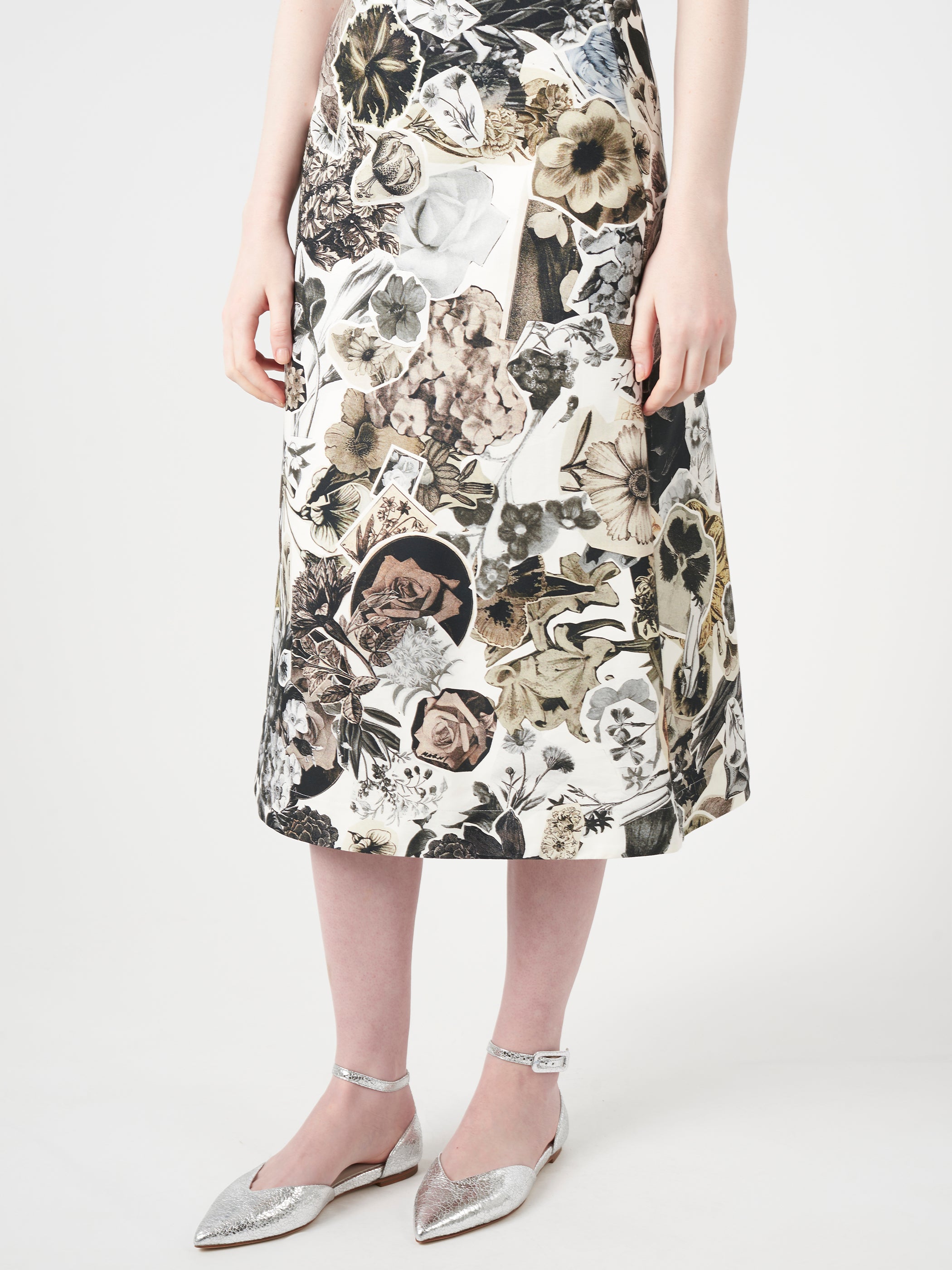 Marni - A-Line Skirt with Nocturnal Print in Black – gravitypope