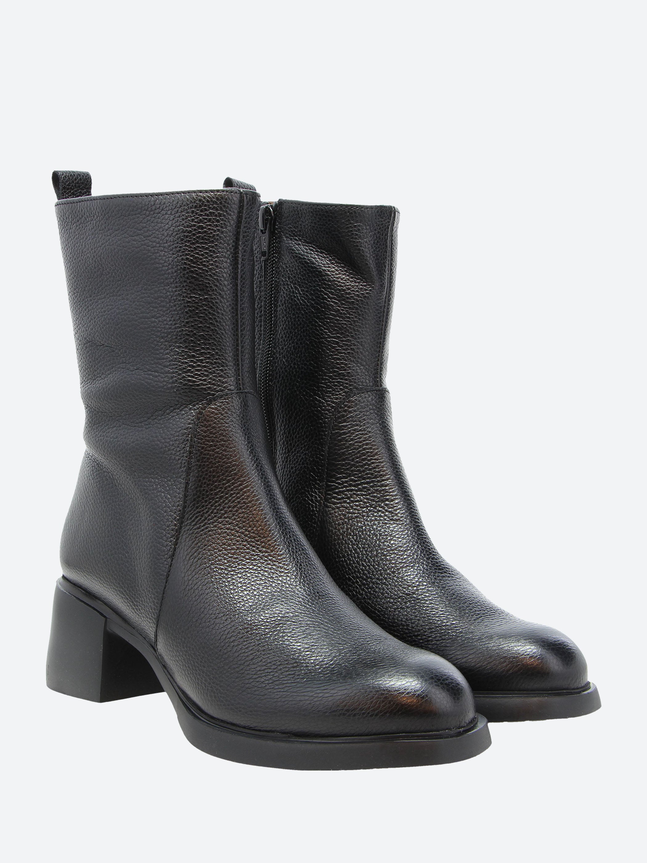 G-6143 Size Zip Boot