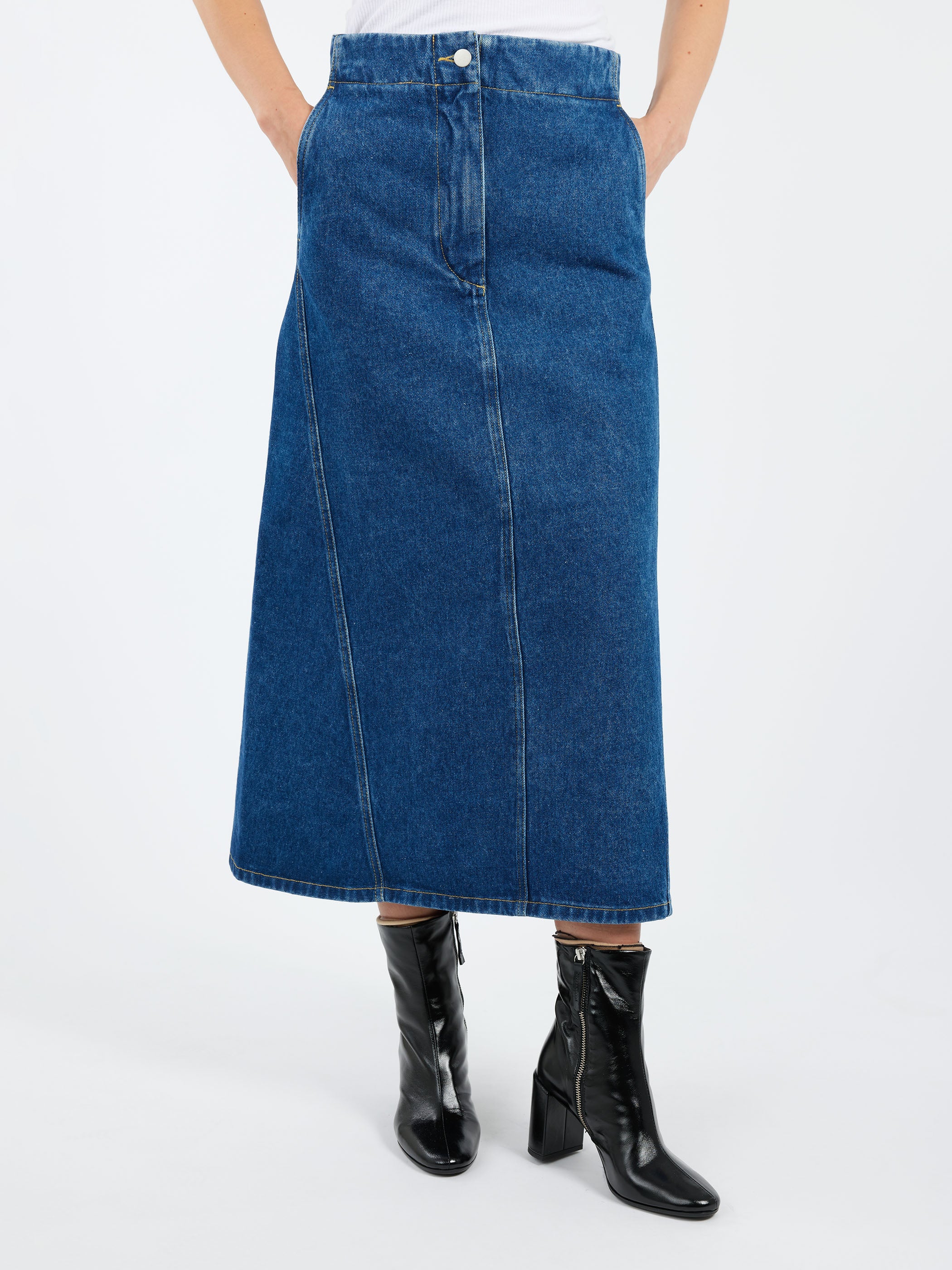 Garner Utility Skirt