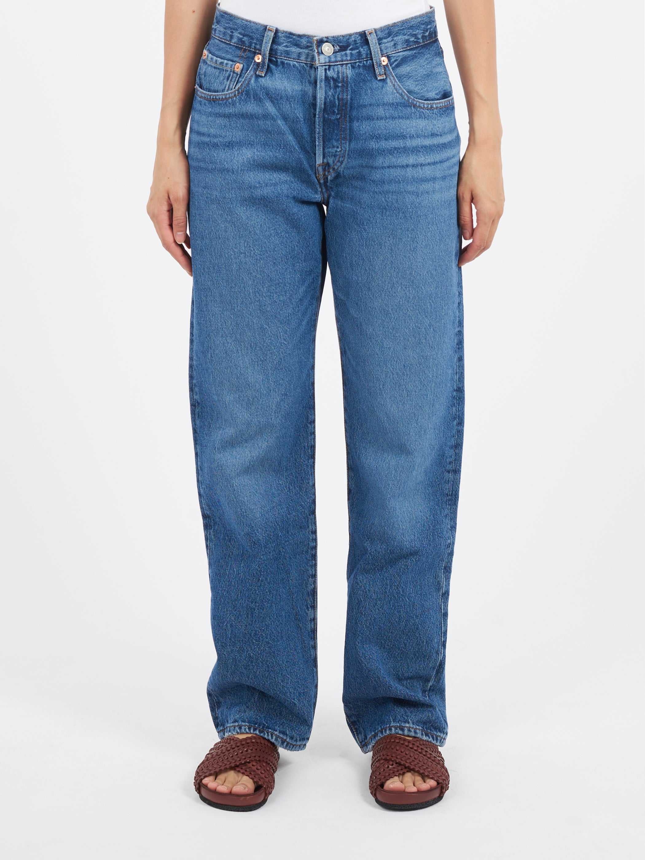 Levi's dark wash jeans womens deals