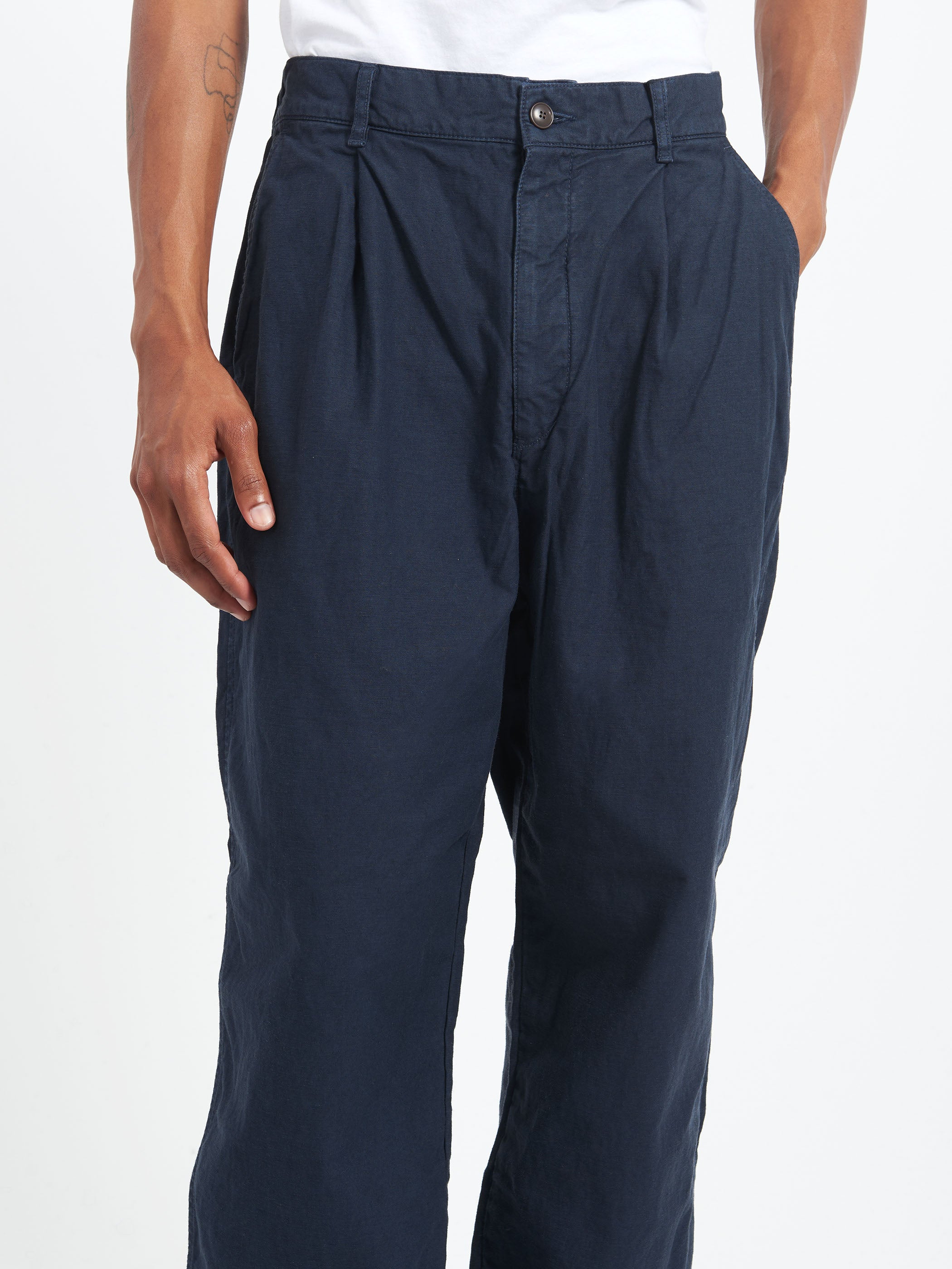 Single Pleated Pants