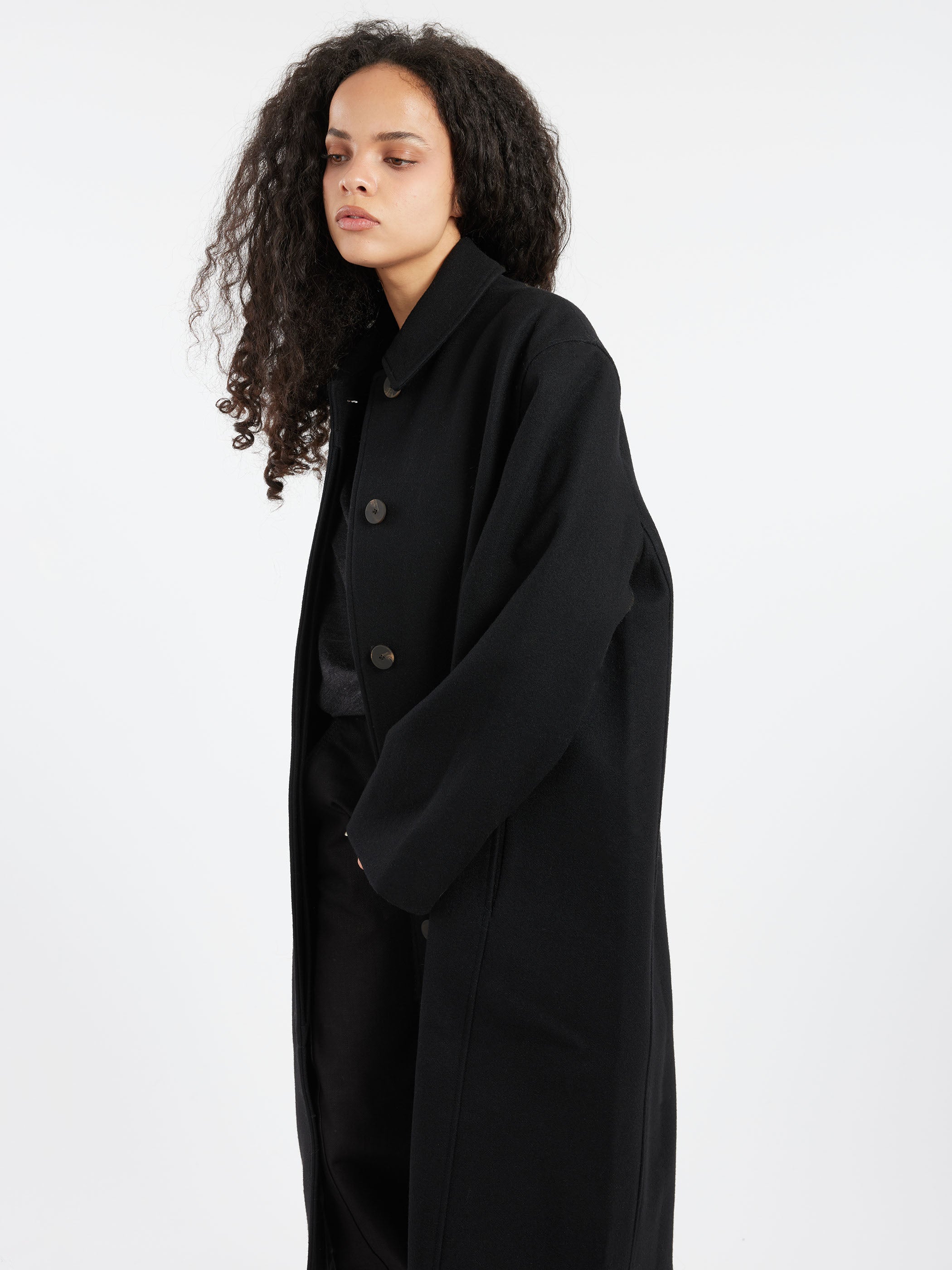 Ria Overcoat