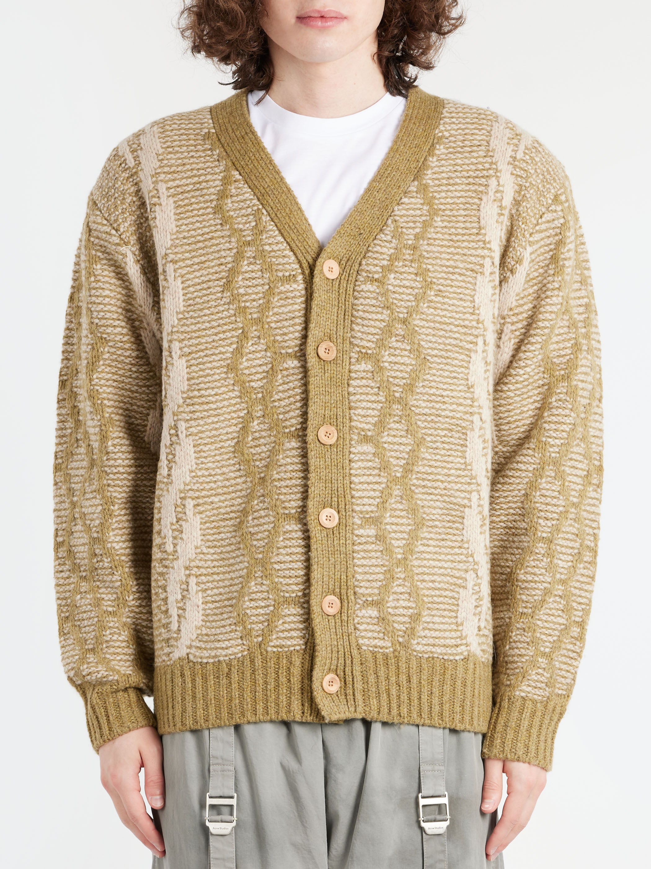 Heavy Cable Pattern Cardigan