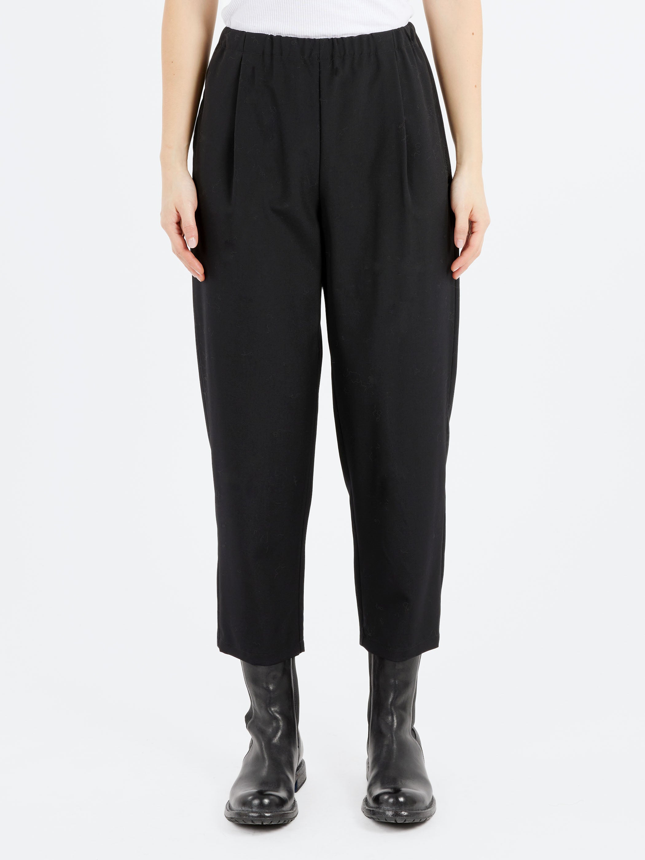 P1002 Trouser