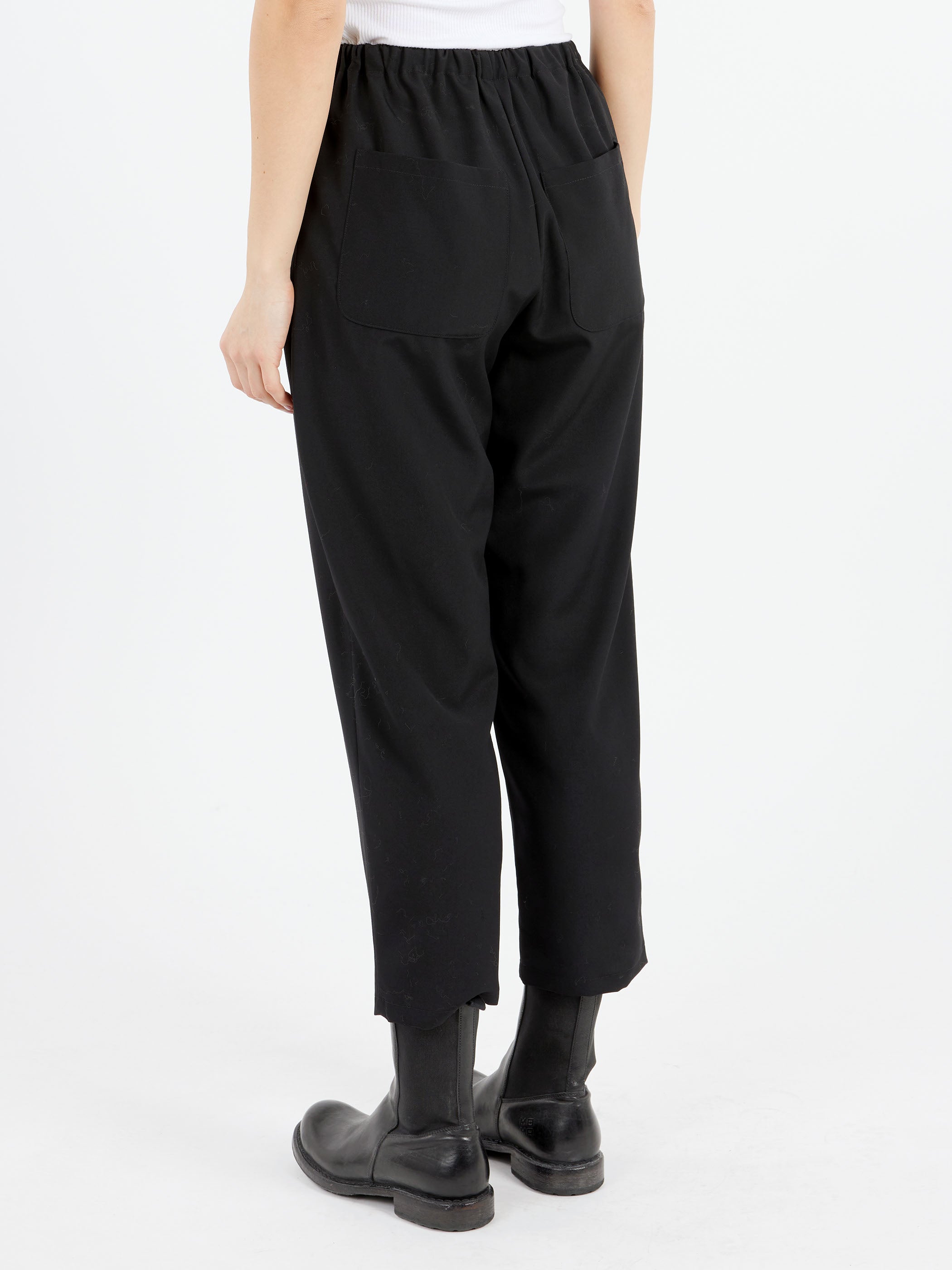 P1002 Trouser