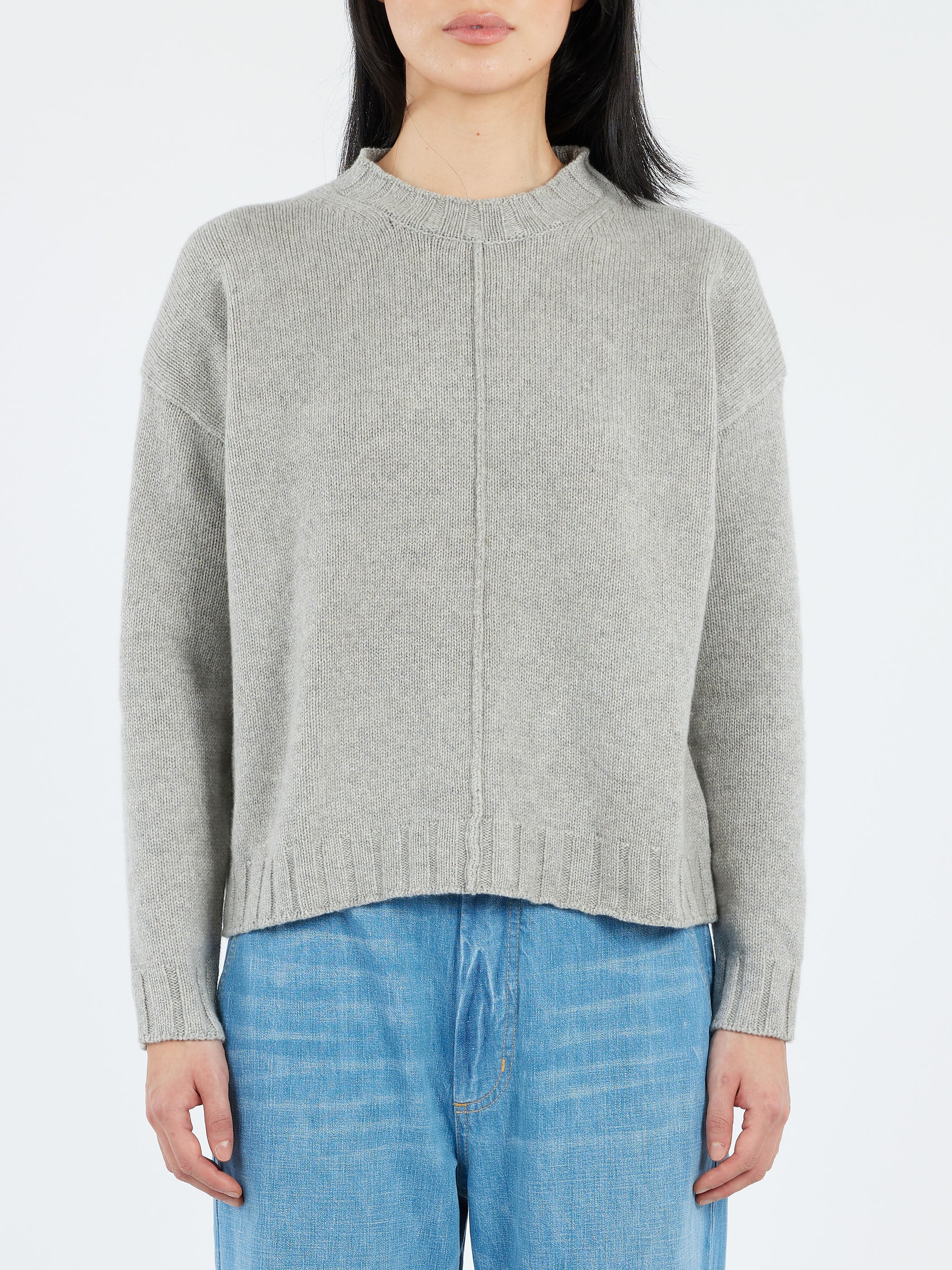 2401 Cashmere Blend Crewneck