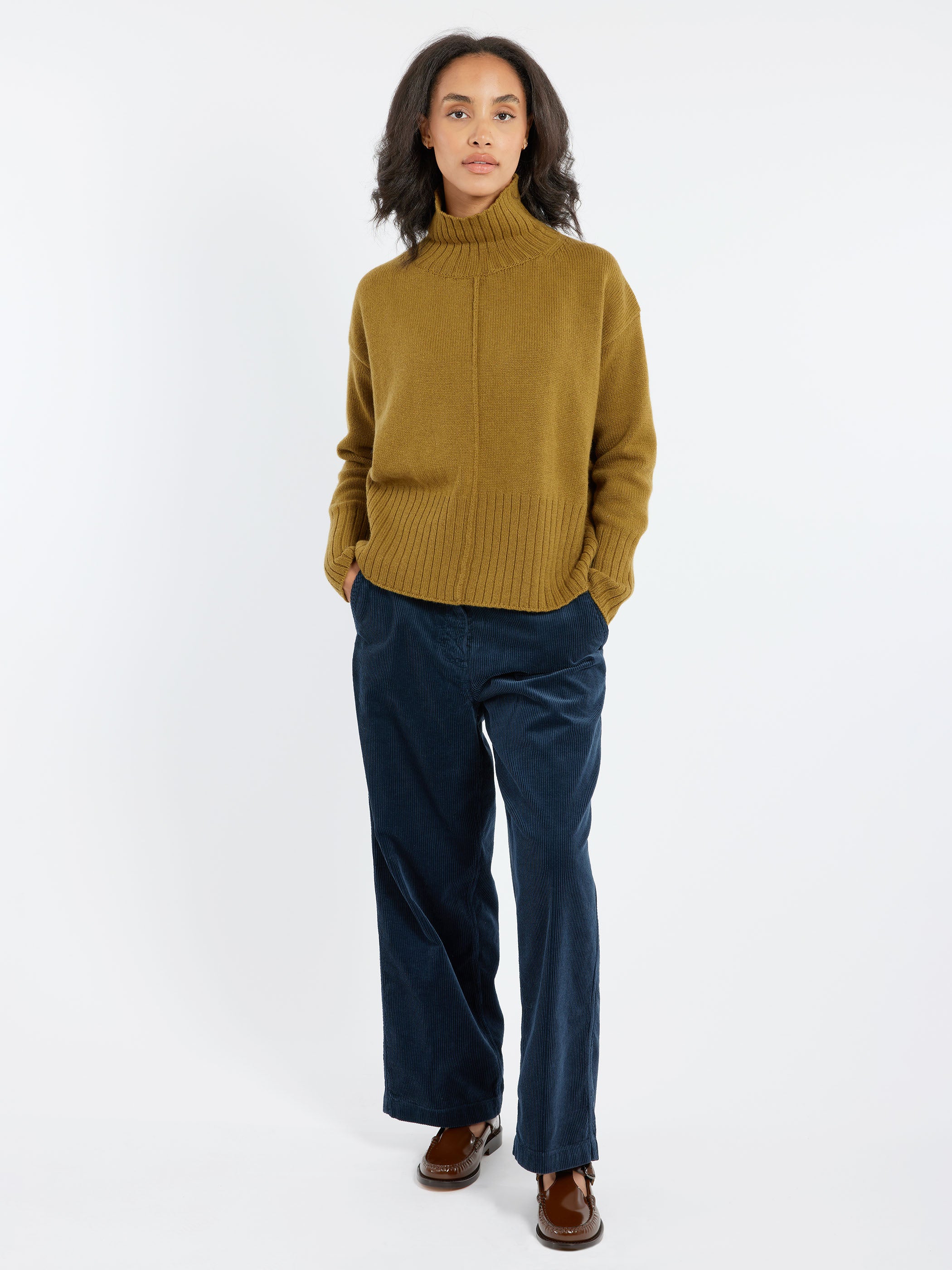 2403 Cashmere Blend Turtleneck