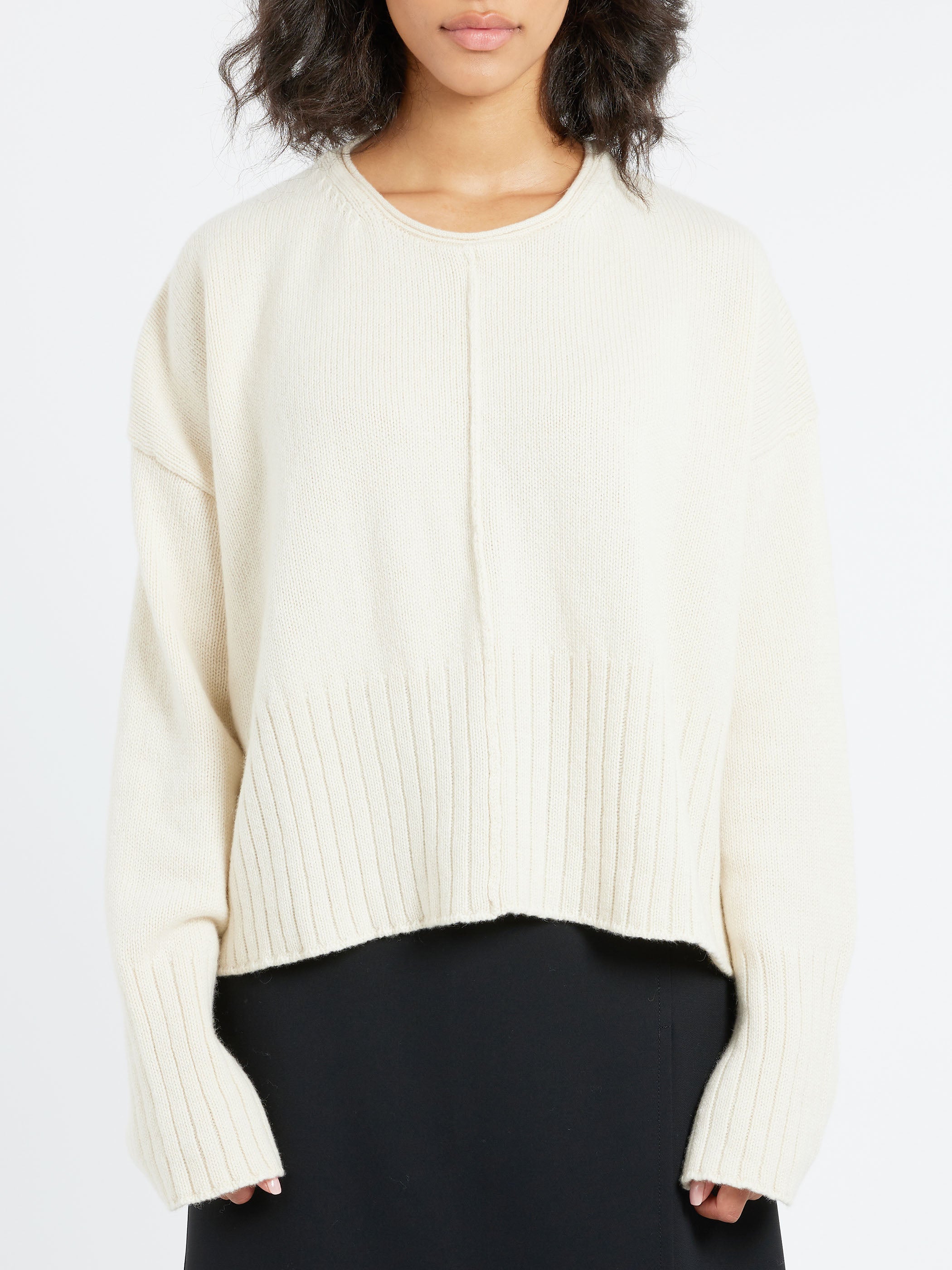 2404 Cashmere Blend Sweater