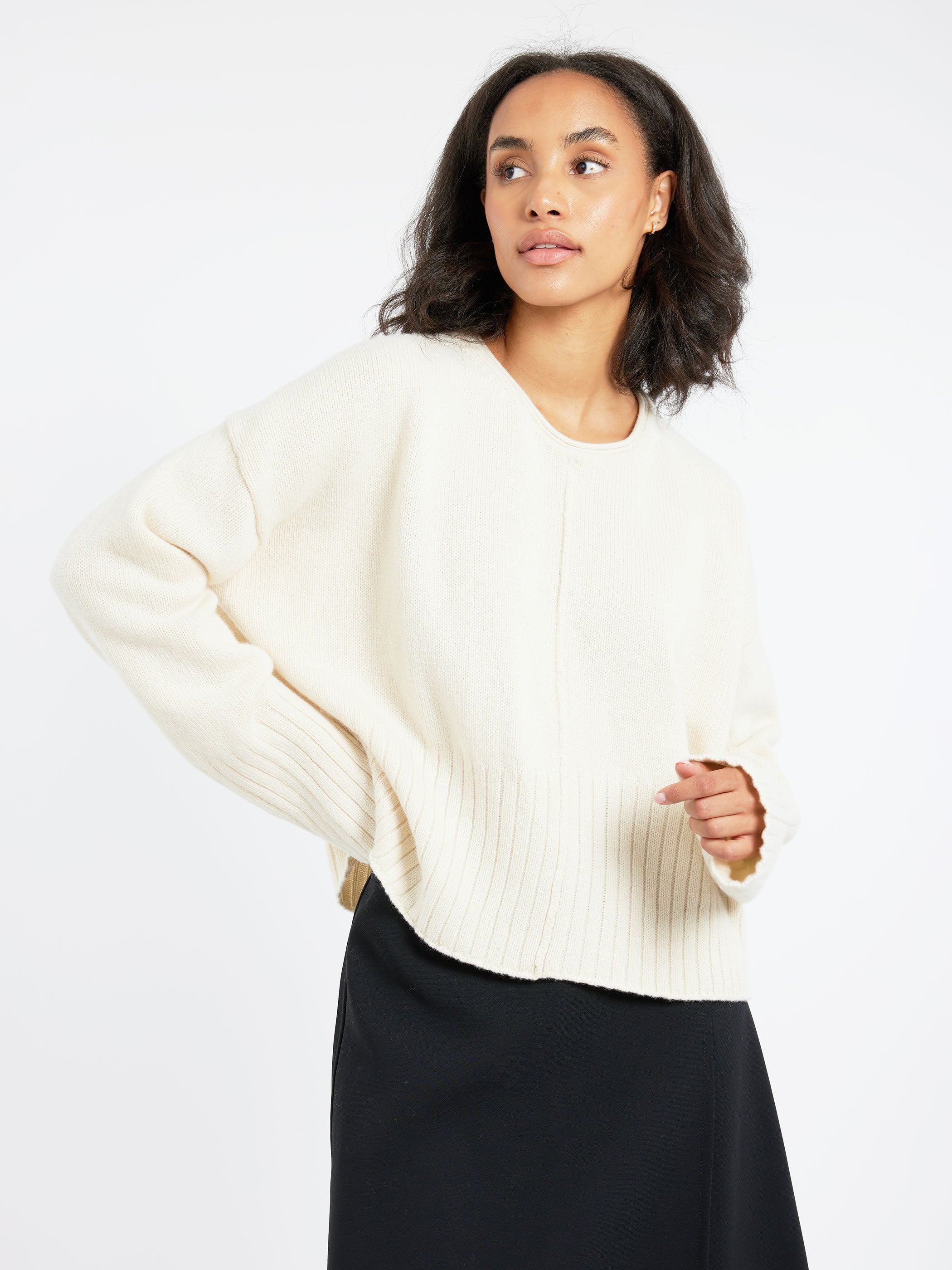 2404 Cashmere Blend Sweater