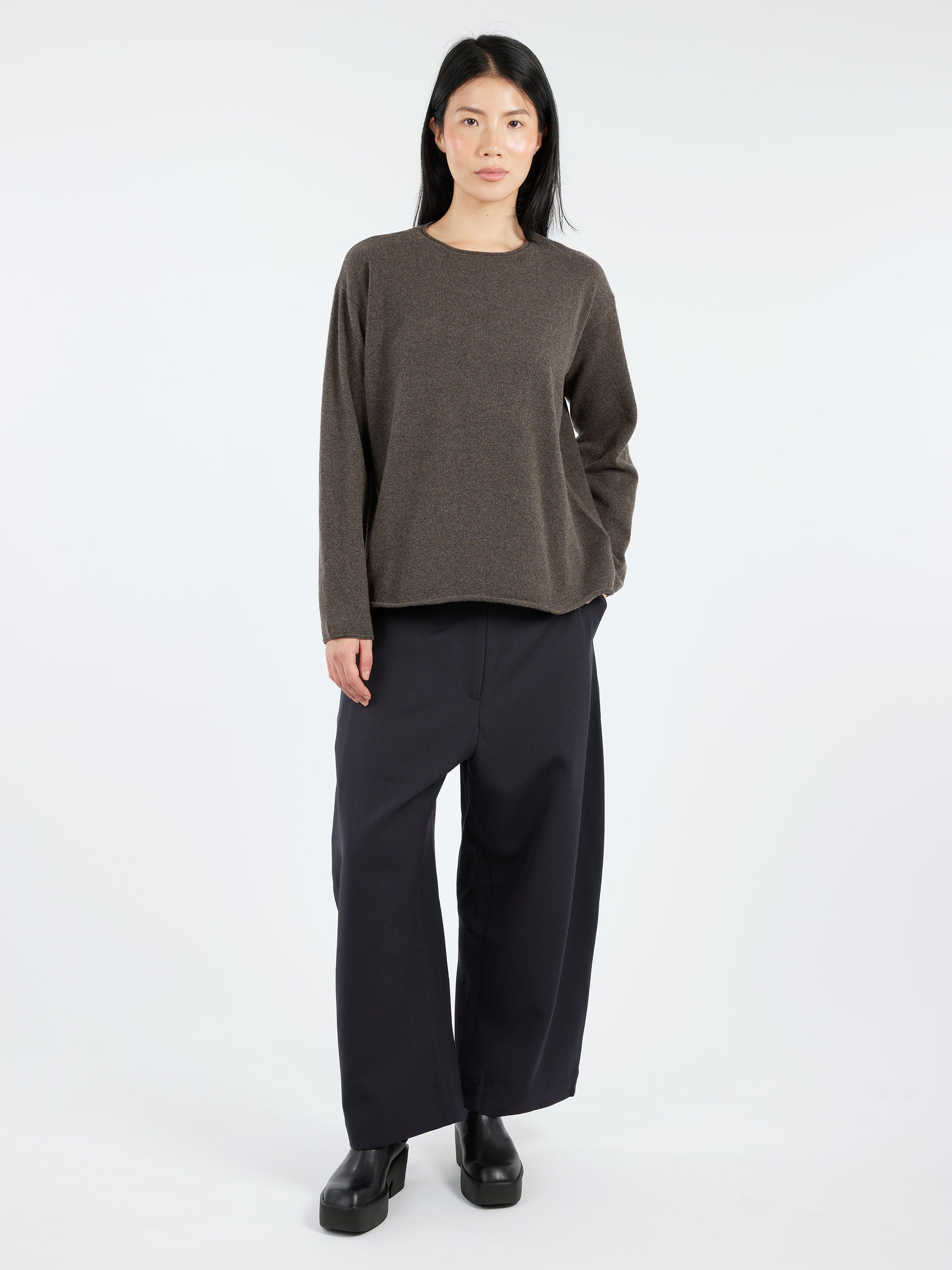 2427 Cashmere Blend Crewneck