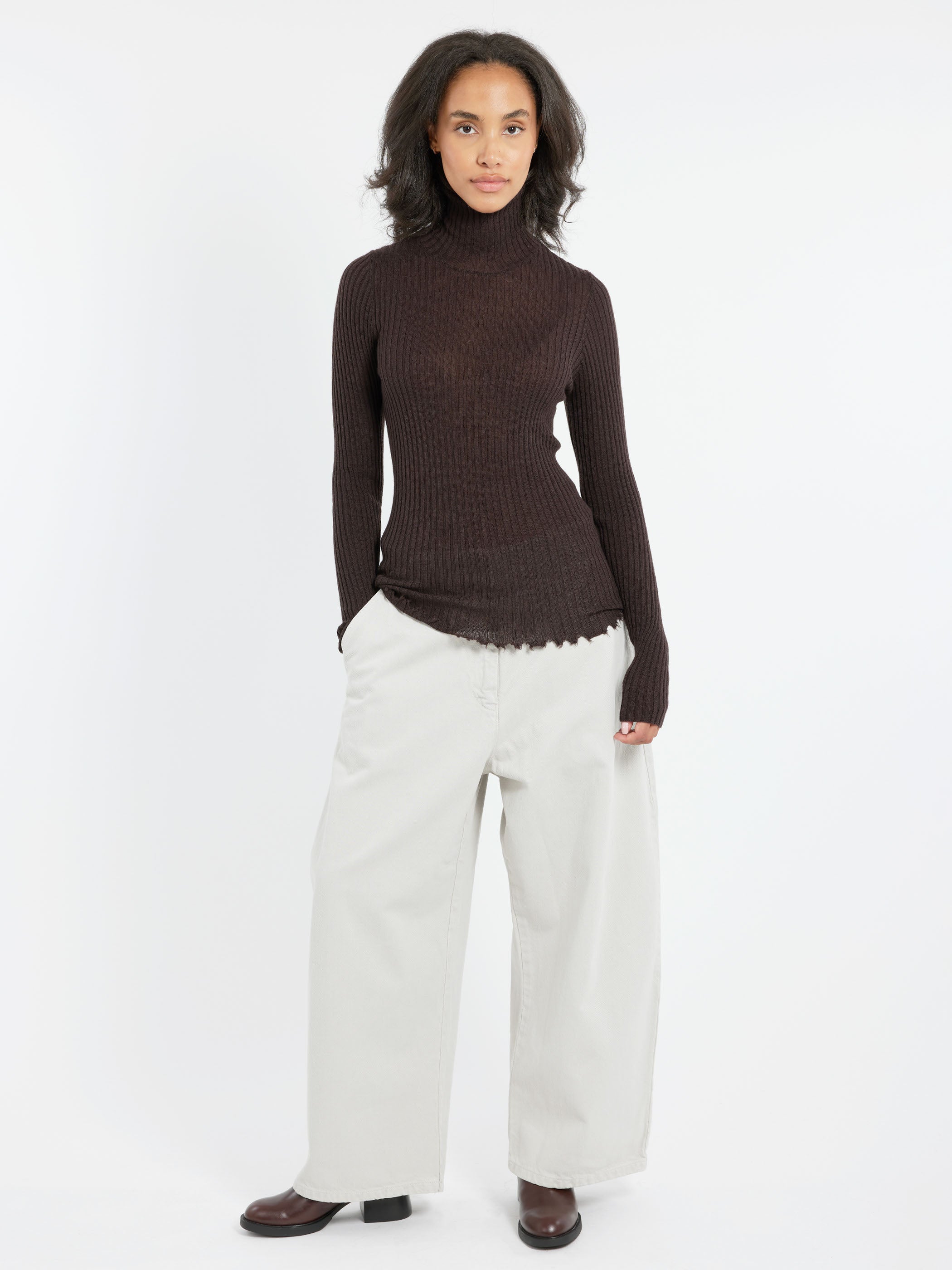 2450 Cashmere Turtleneck