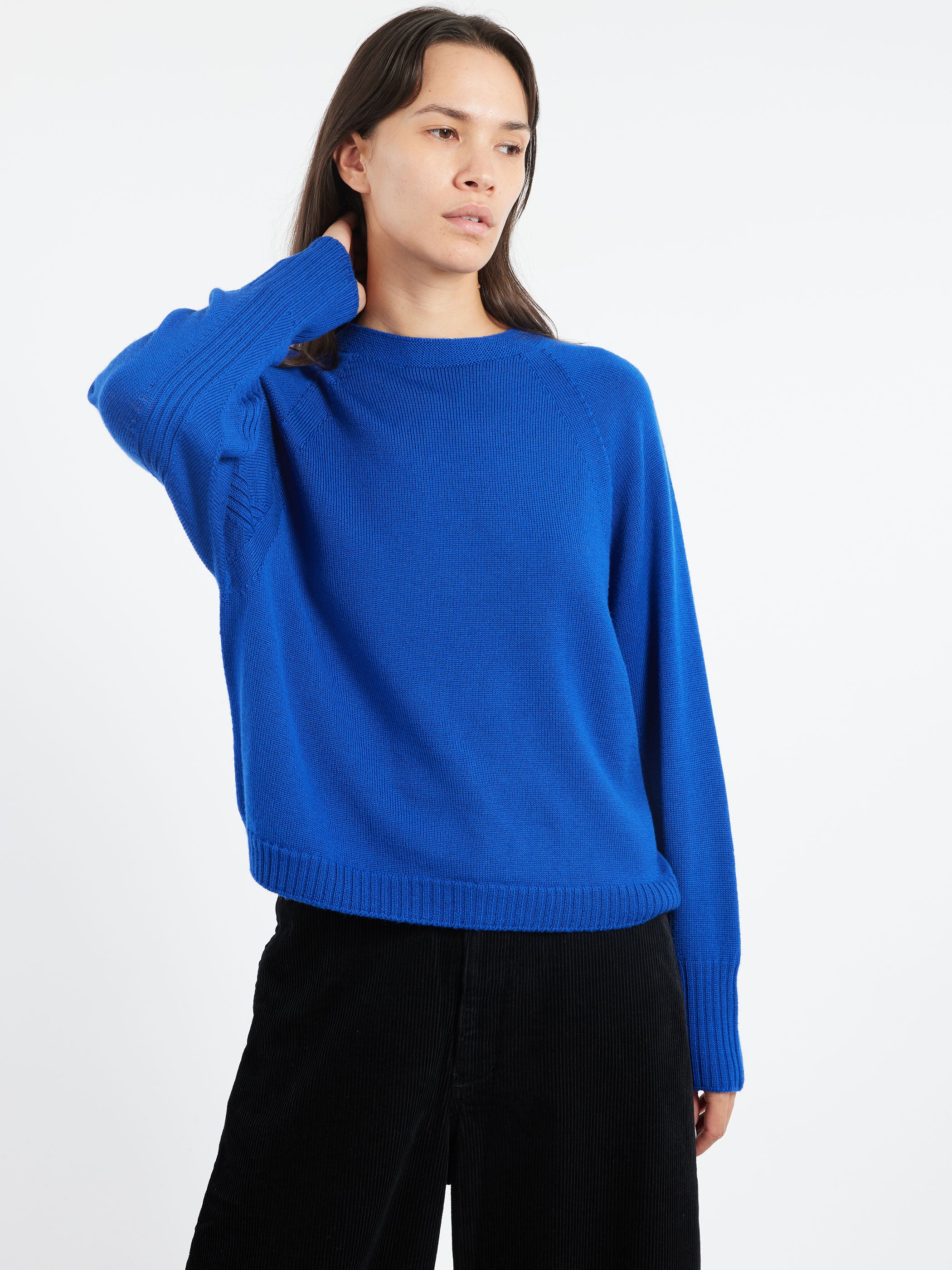 Raglan Sleeve Crewneck