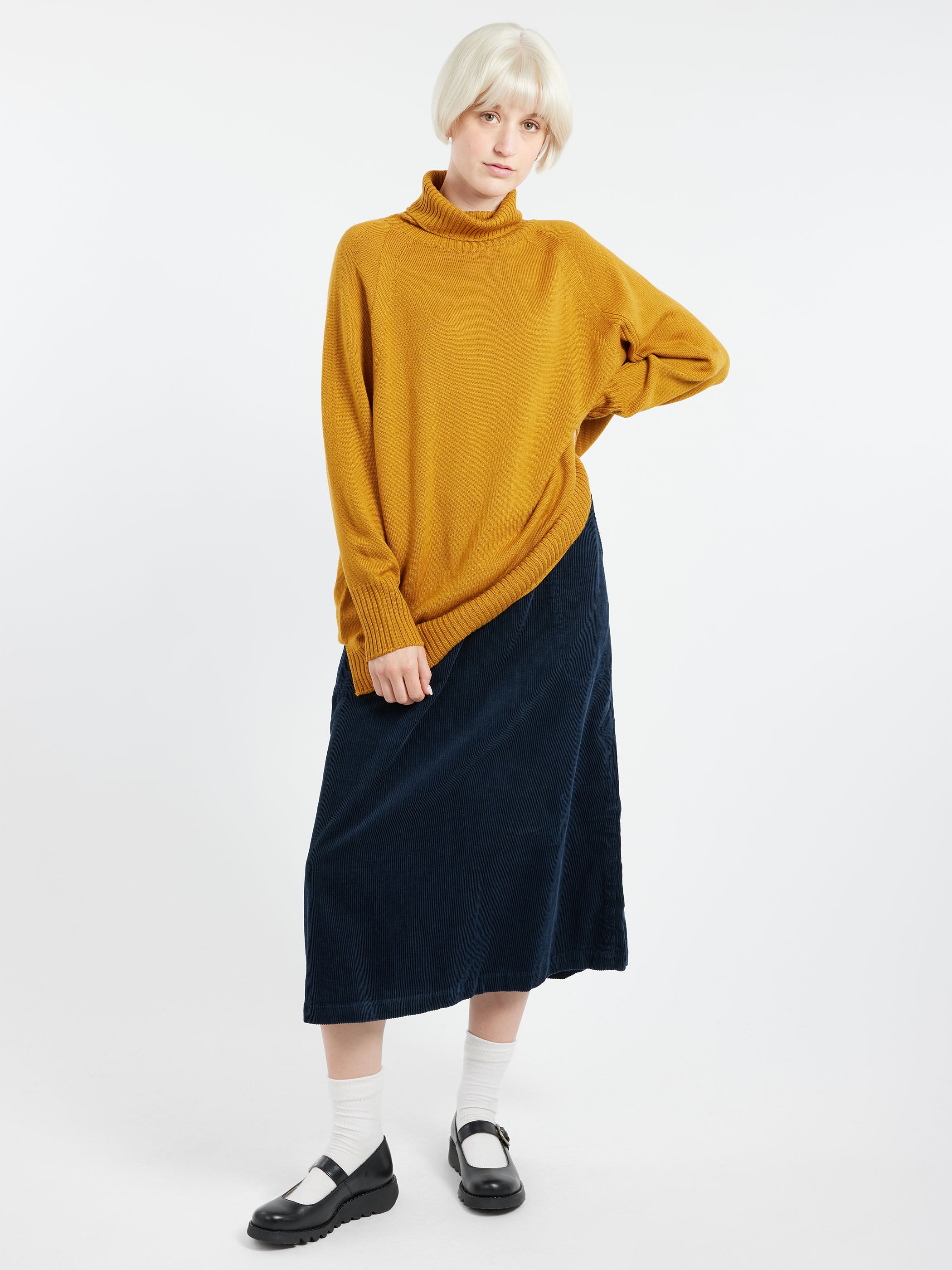 Raglan Sleeve Turtleneck