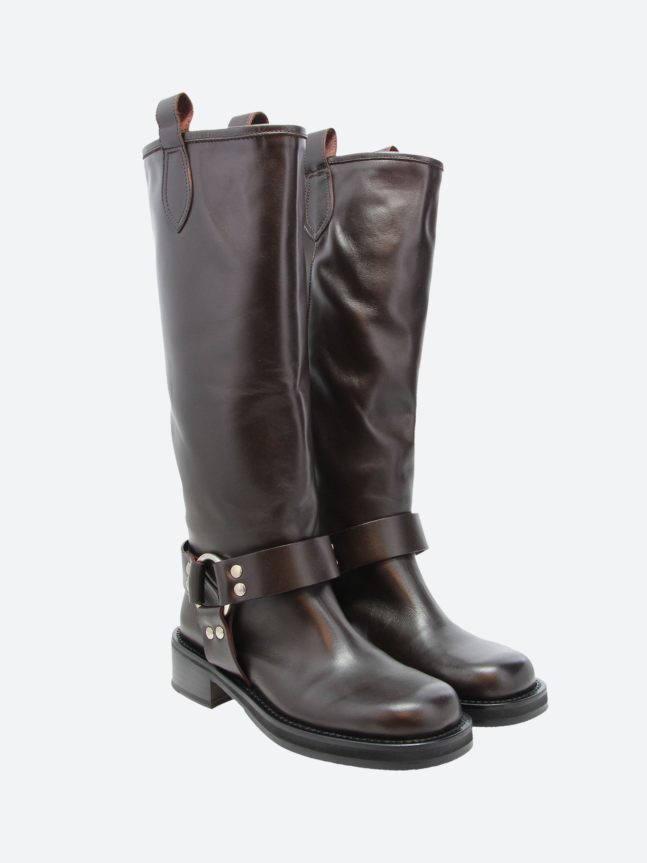 9607 Boots