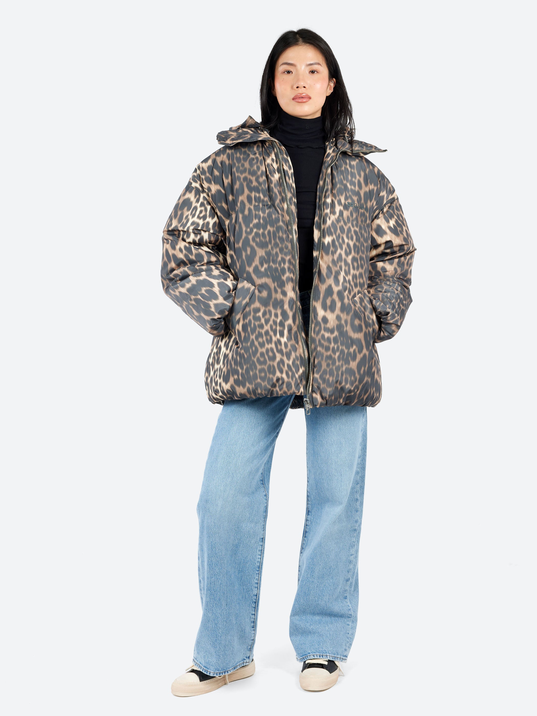 Leo Puffer Jacket