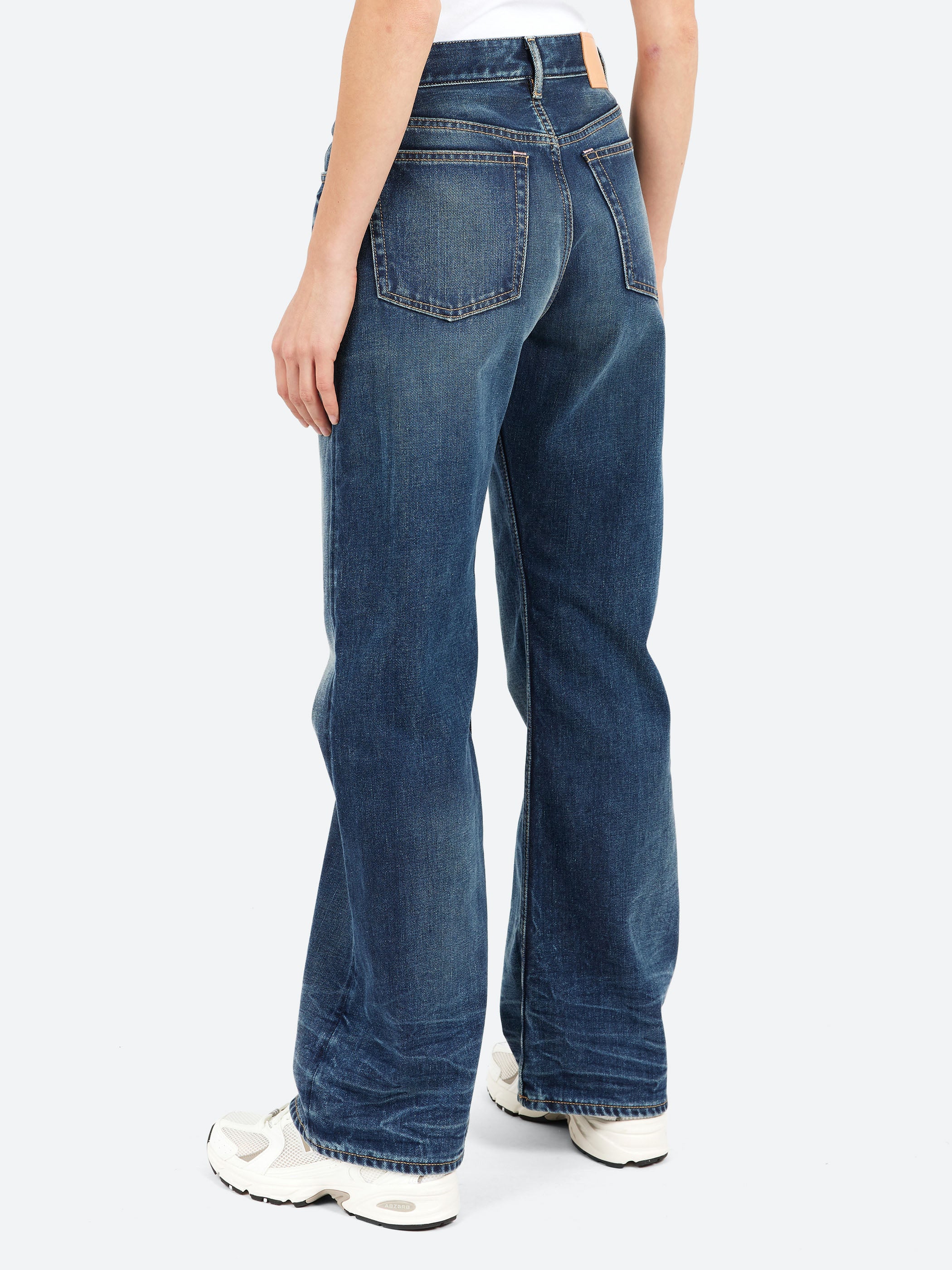 2021F Loose Fit Jeans