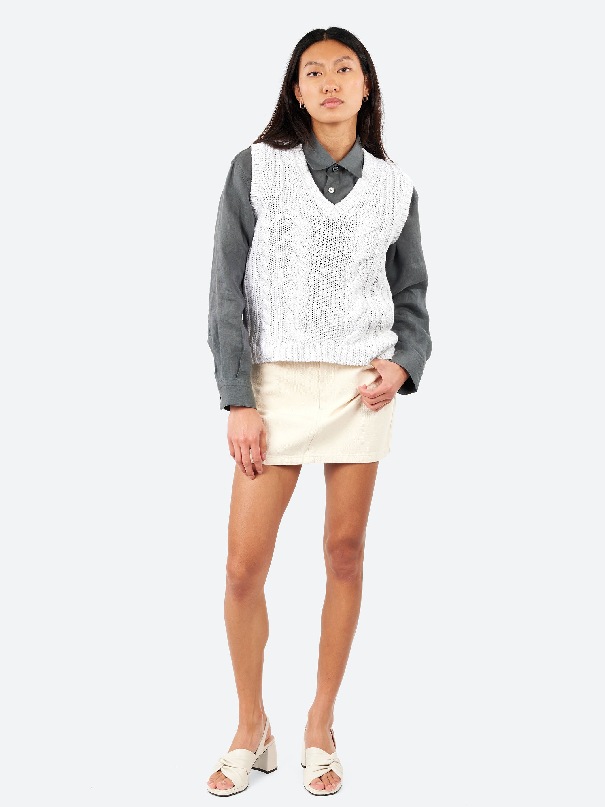 2557 Cable Knit Vest