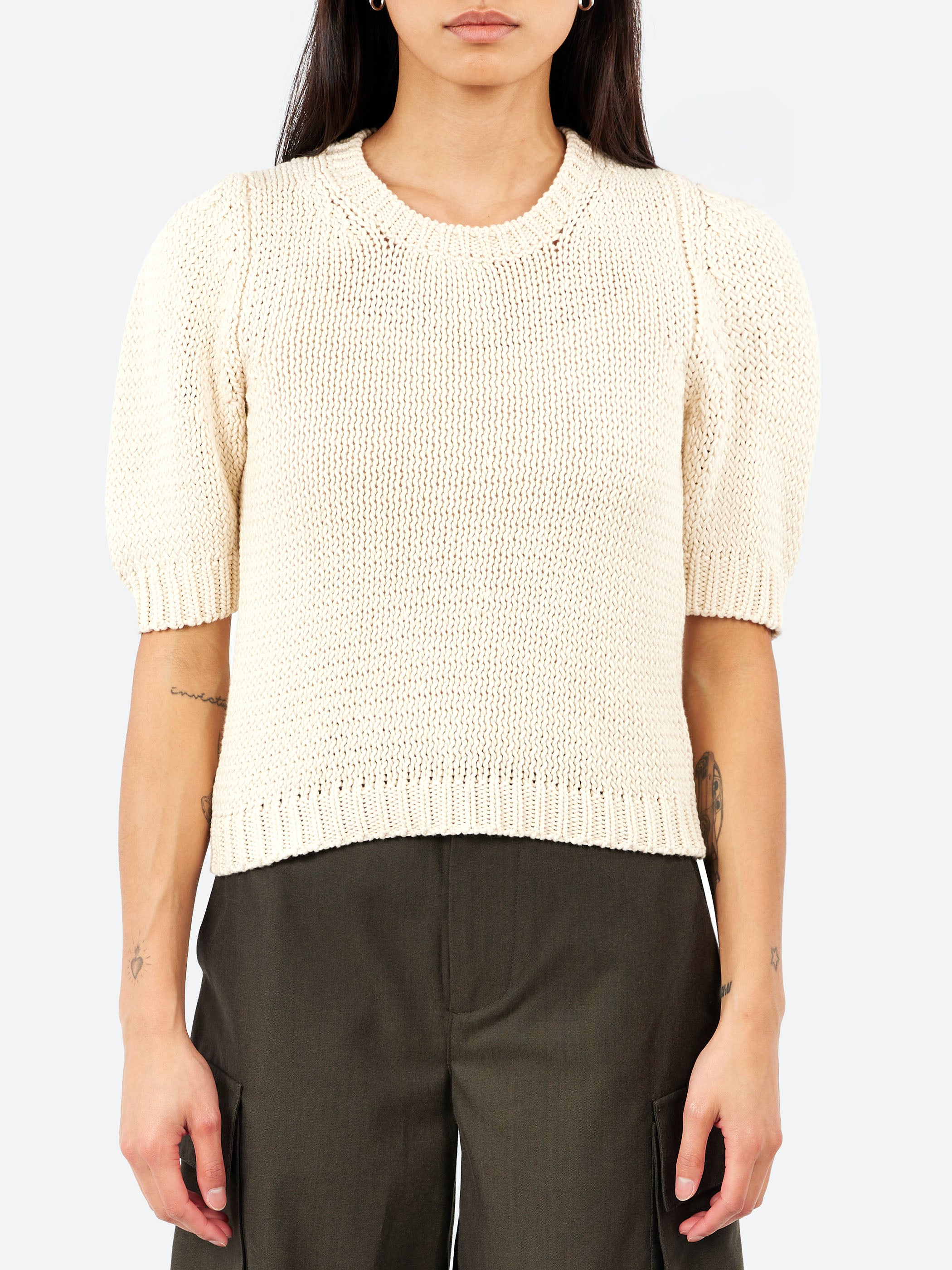 2555 Short Sleeve Sweater