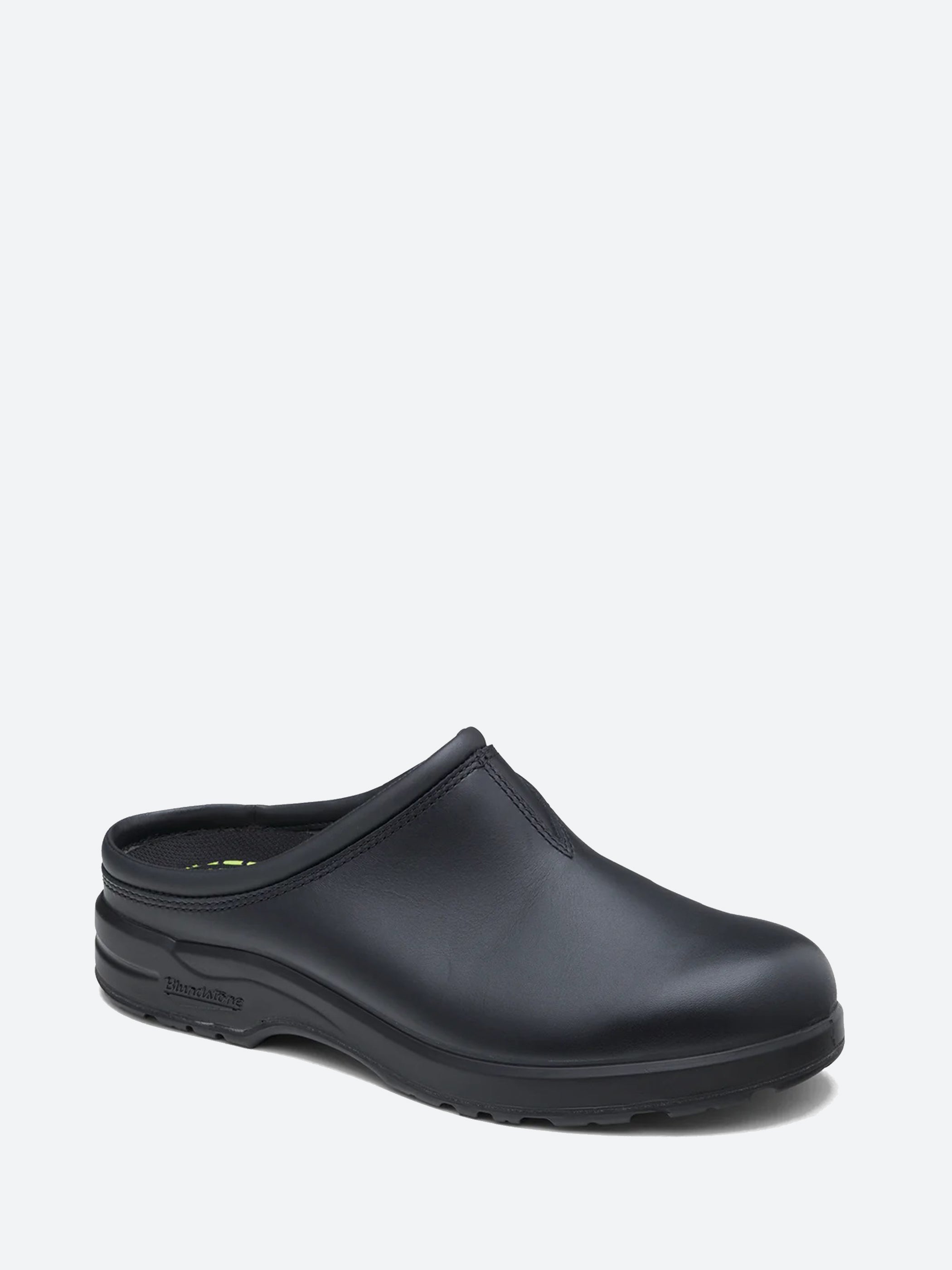 Blundstone 2381 in Black gravitypope