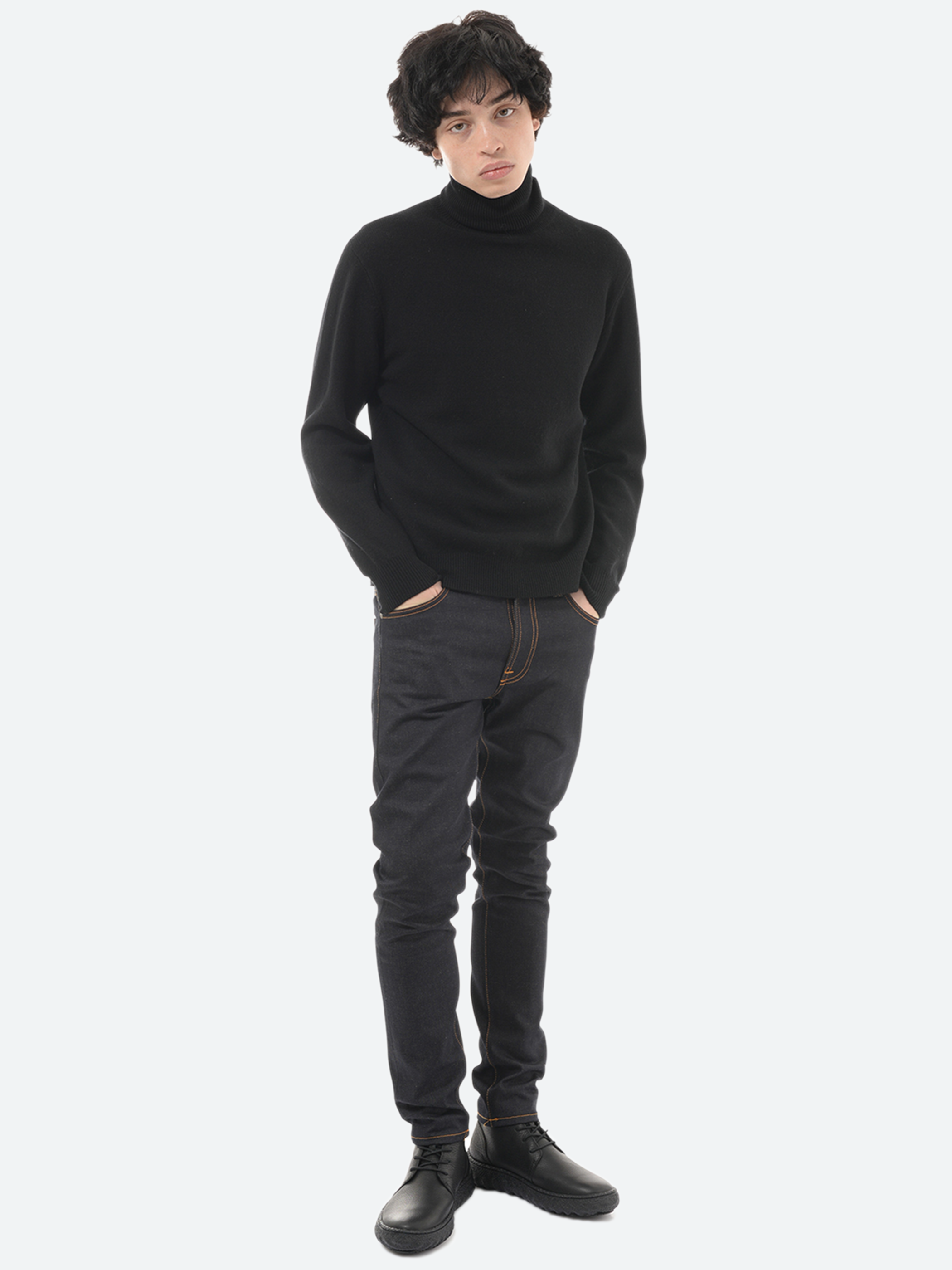 9g Wool Turtleneck