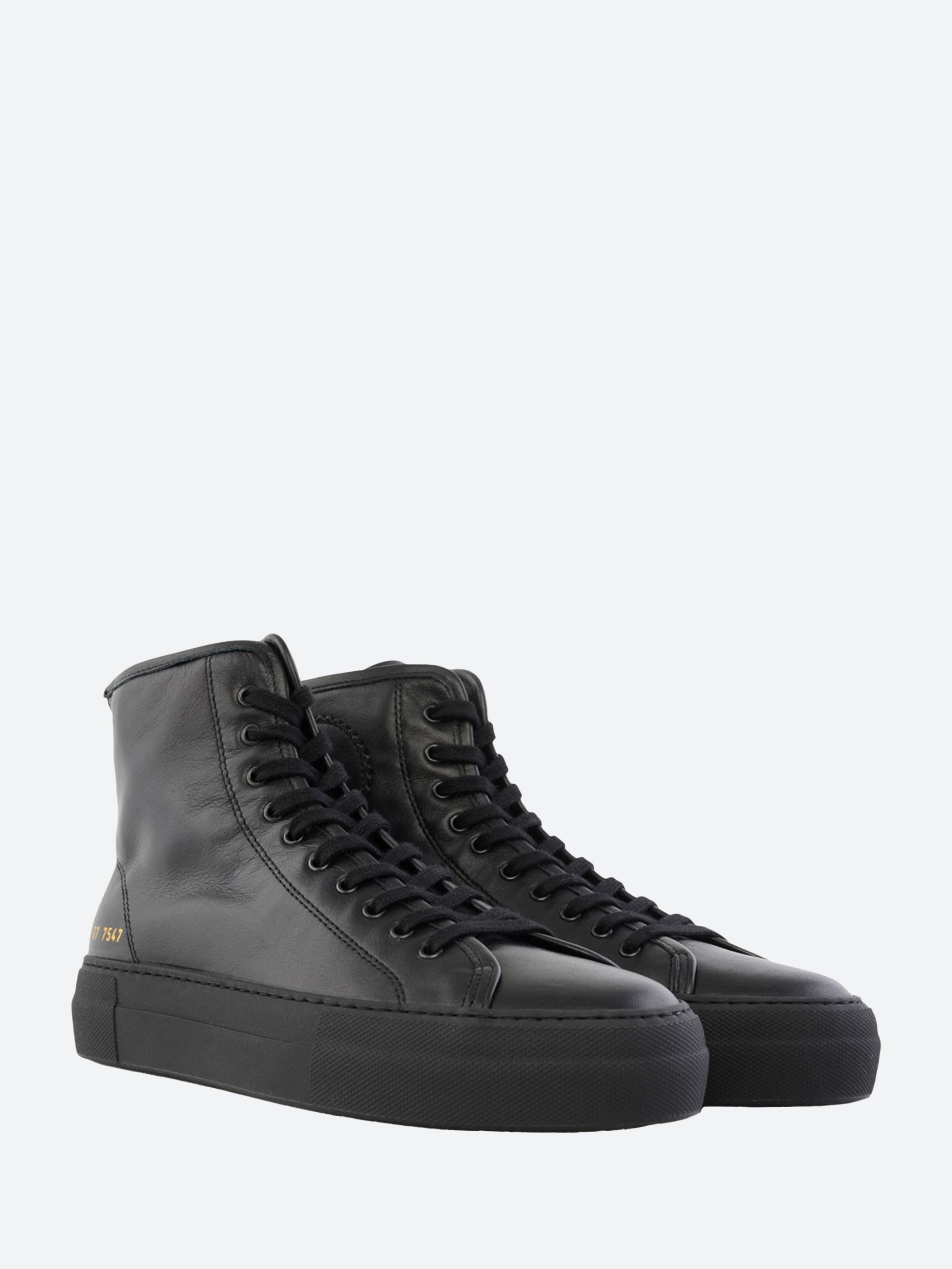 Woman by Common Projects Tournament High in Black gravitypope