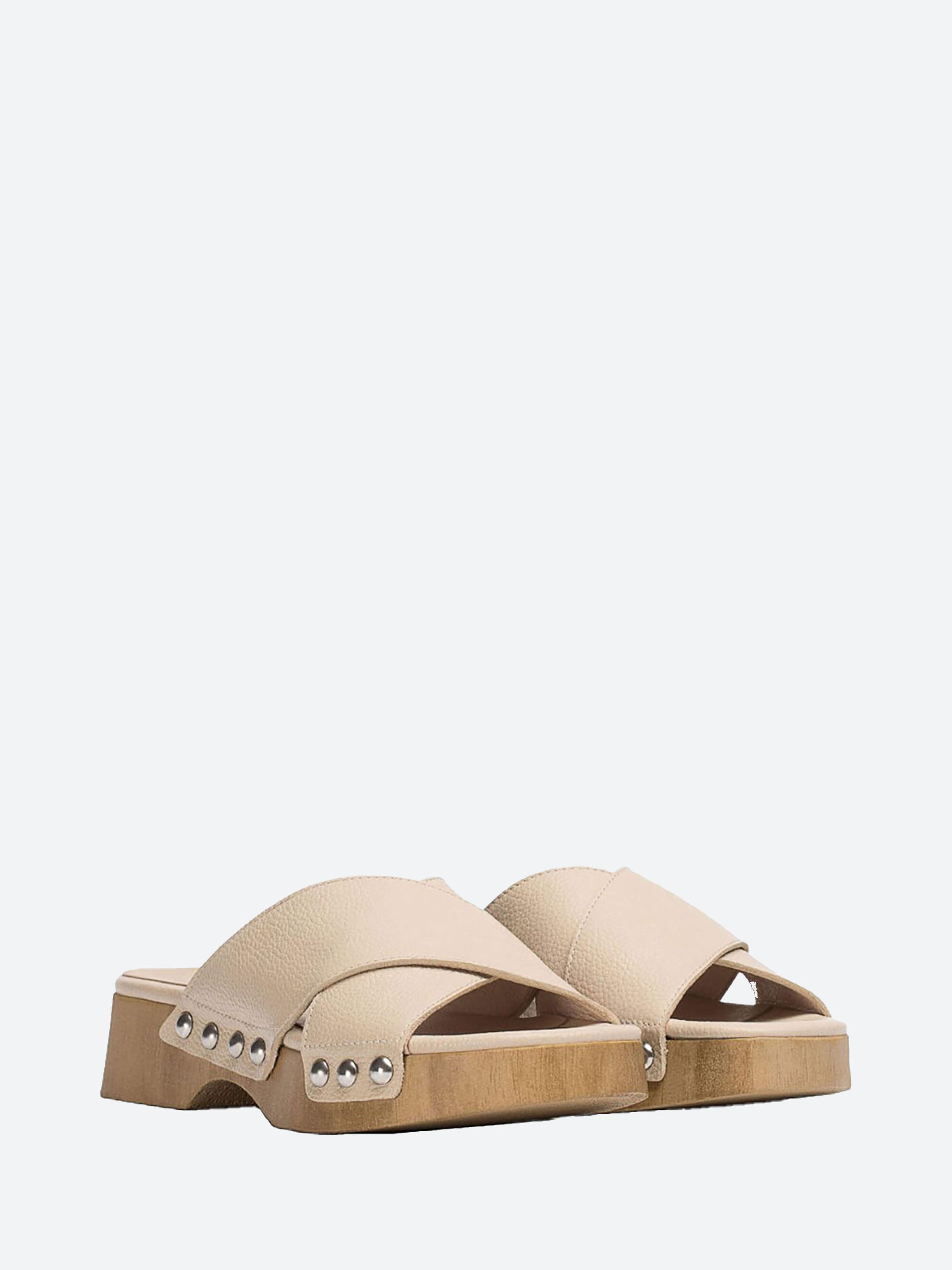 B-8405 Sandal