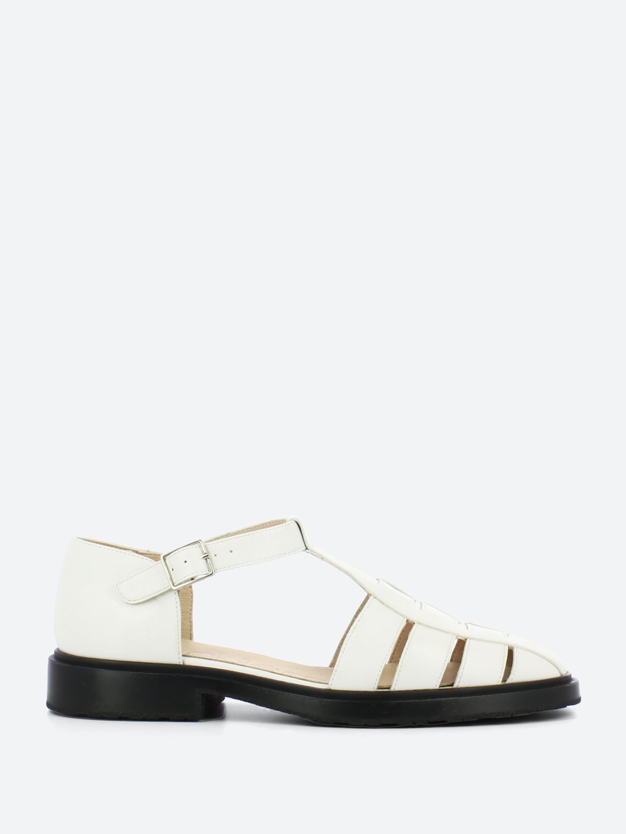 B-9122 Fisherman Sandal