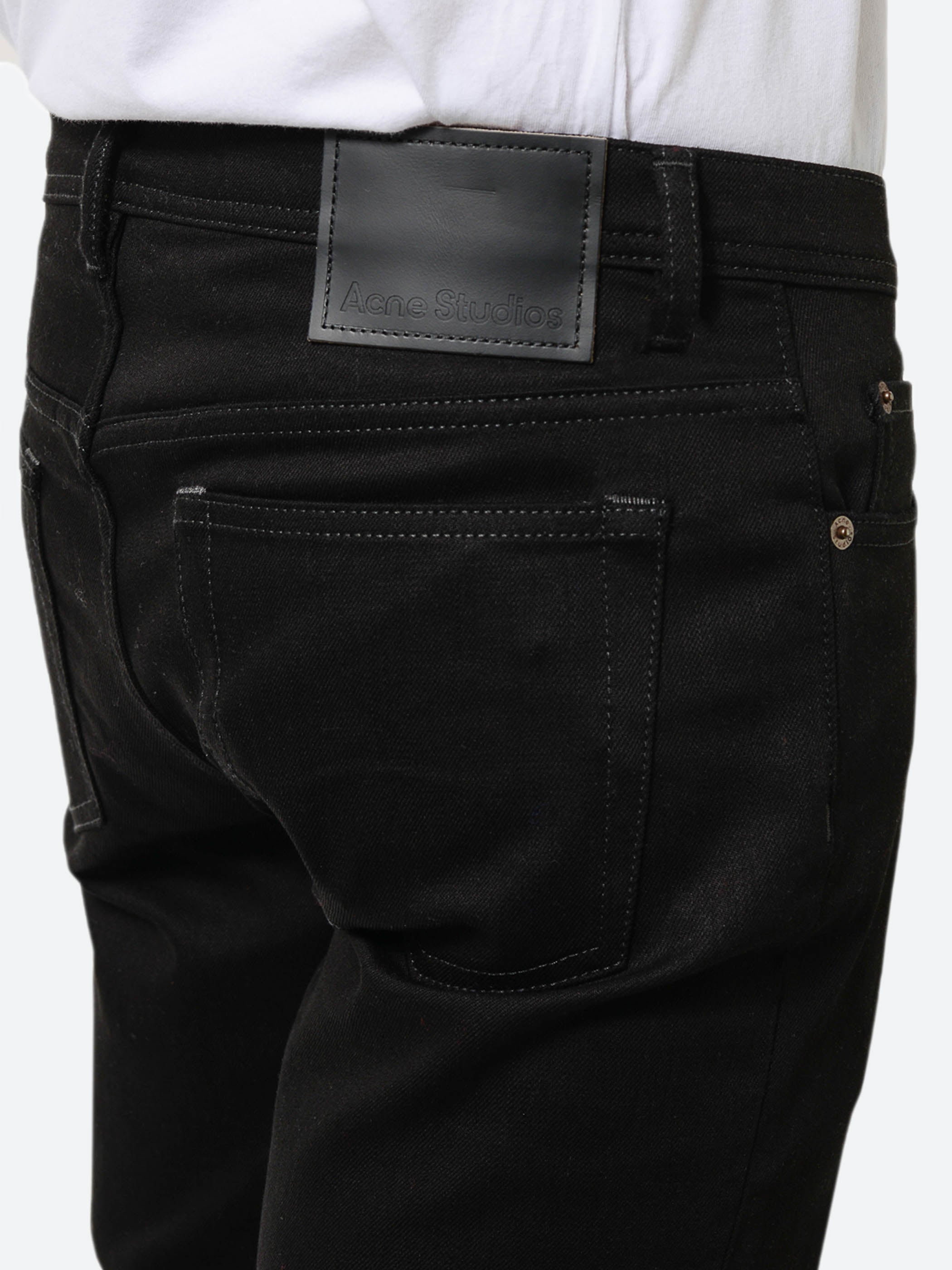 Slim Tapered Jeans - River