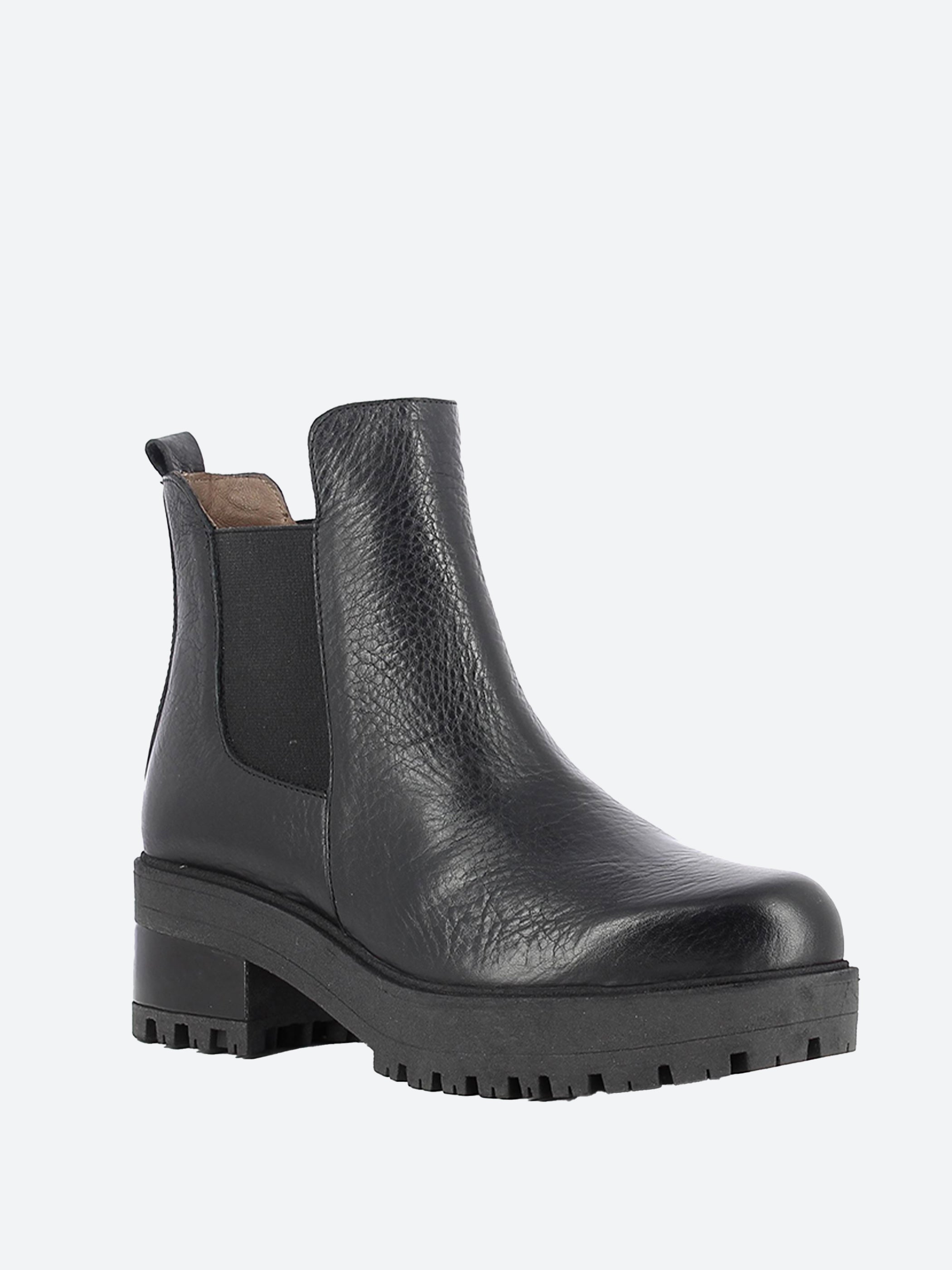 E-6101 Chelsea Boot