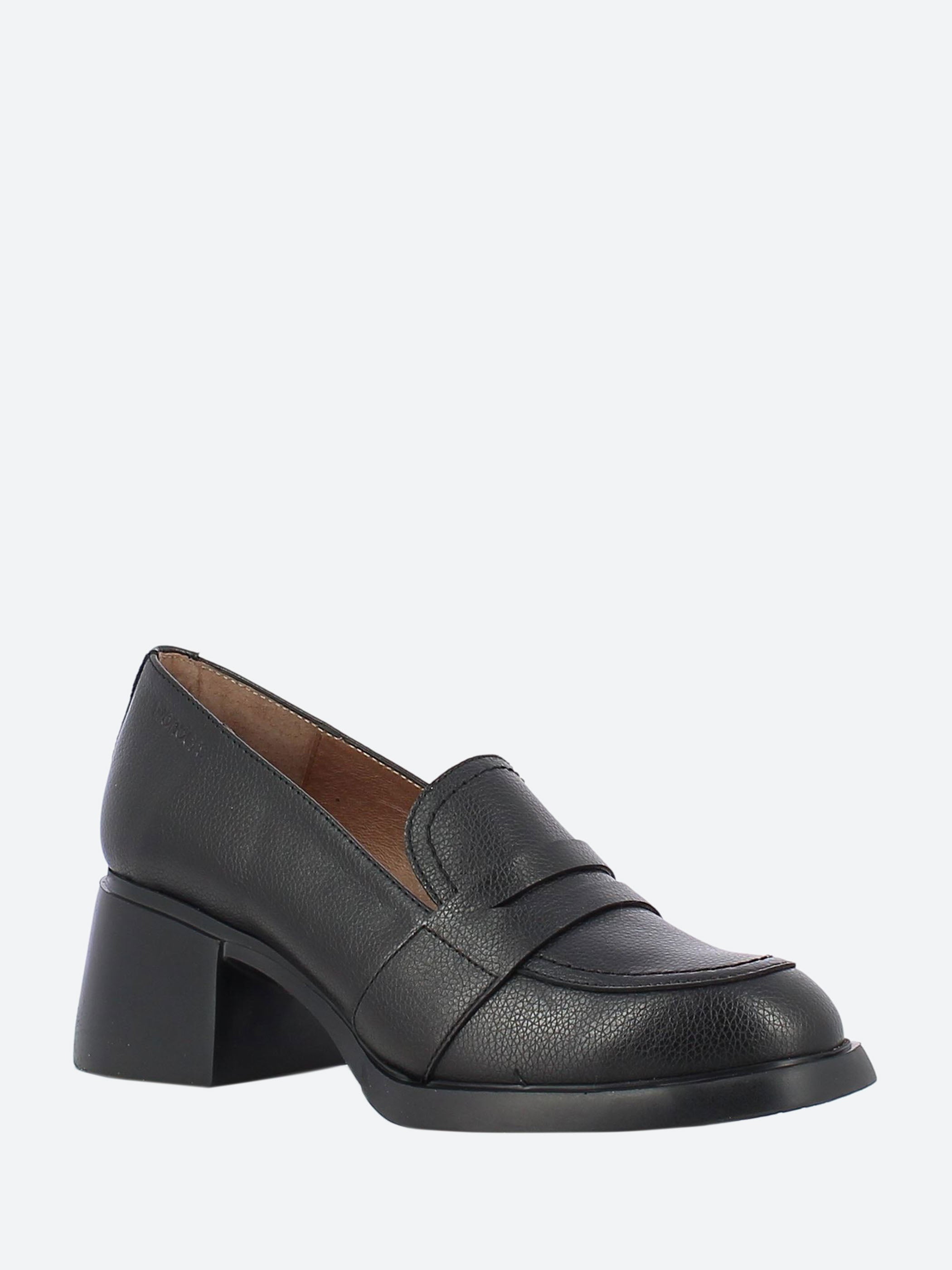 G-6107 Heel Loafer