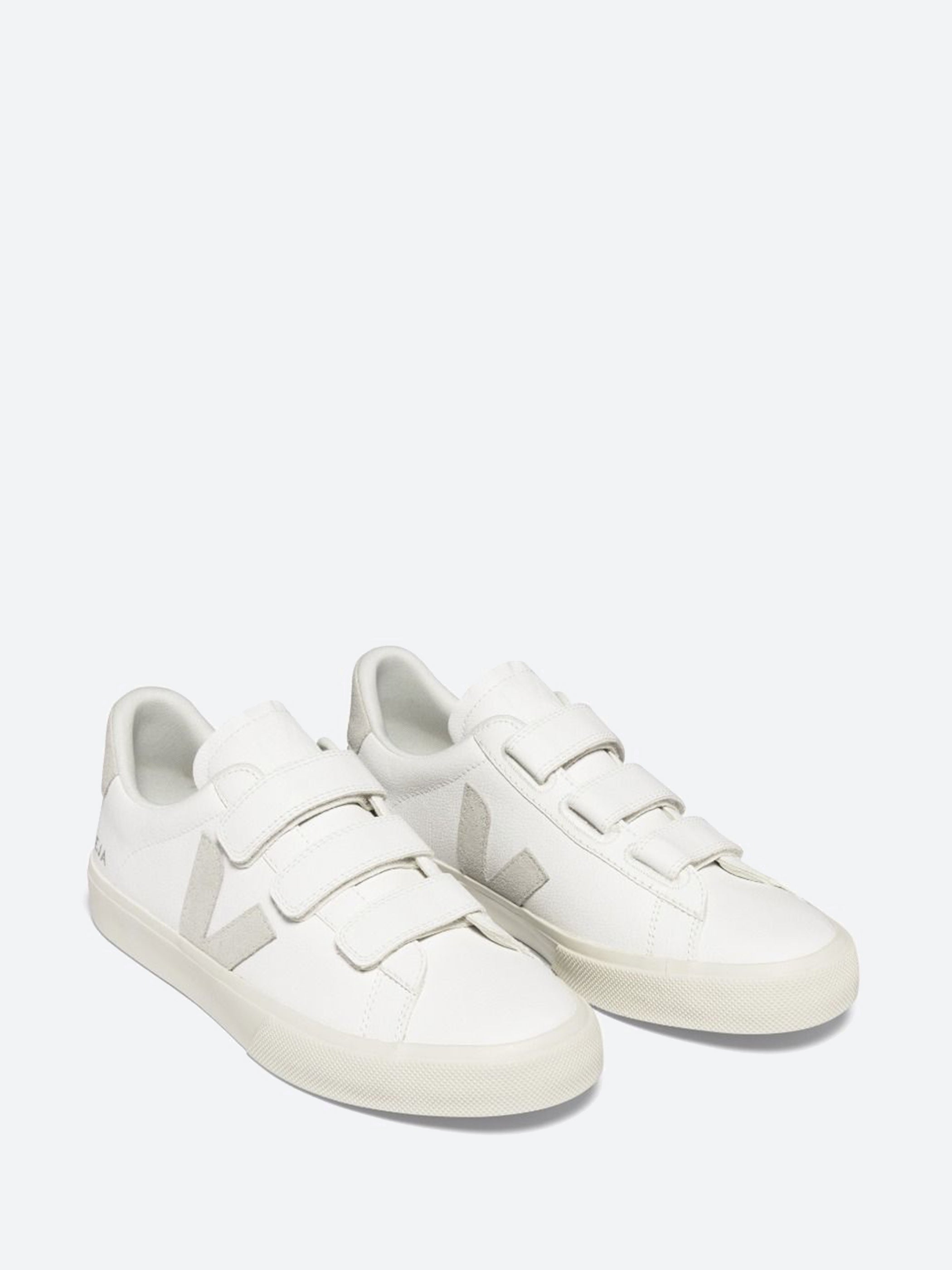 Veja Recife ChromeFree Leather in White and Natural gravitypope