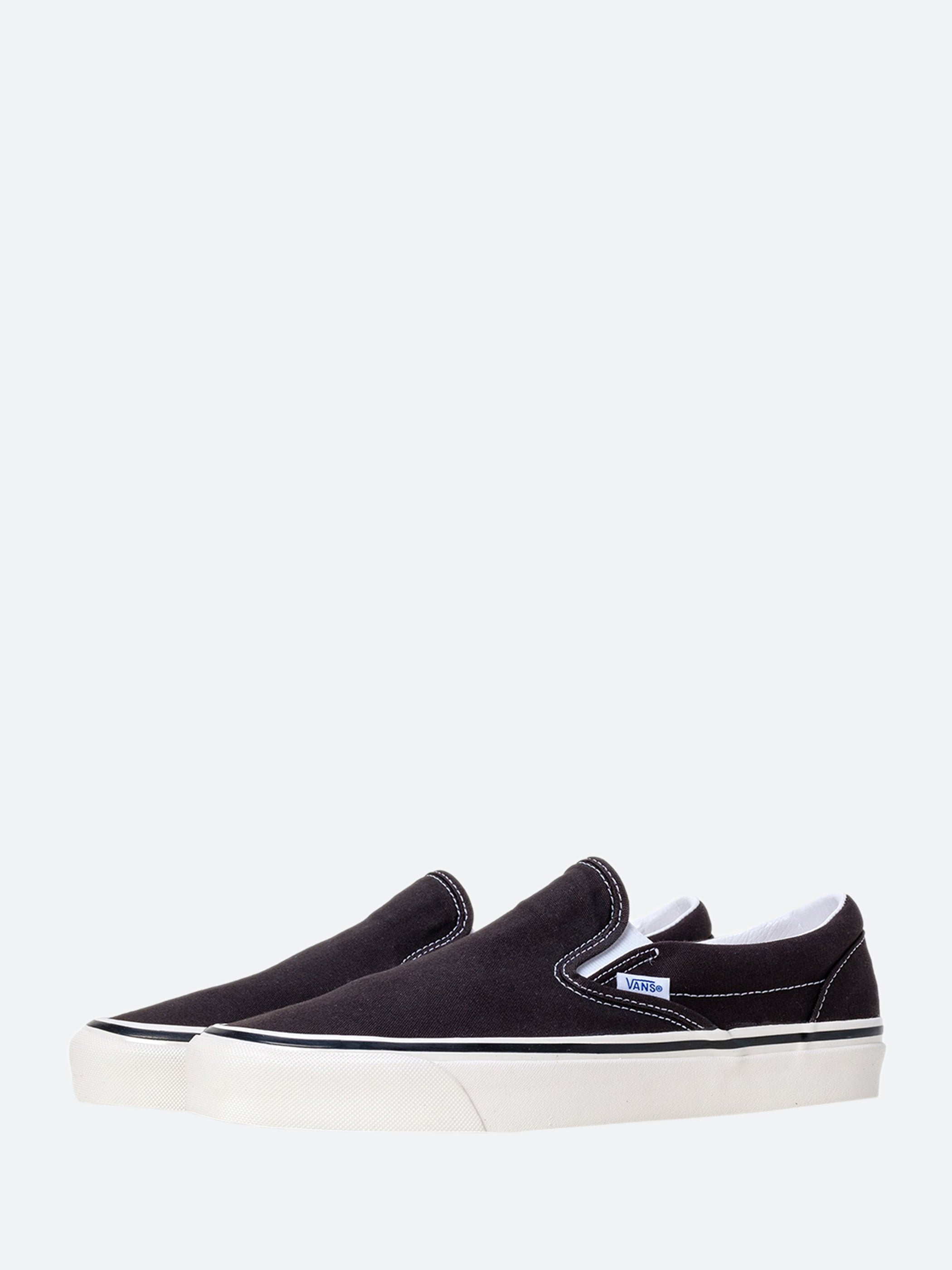 Vans Anaheim Factory Classic Slip On 98 DX in Black and White gravitypope